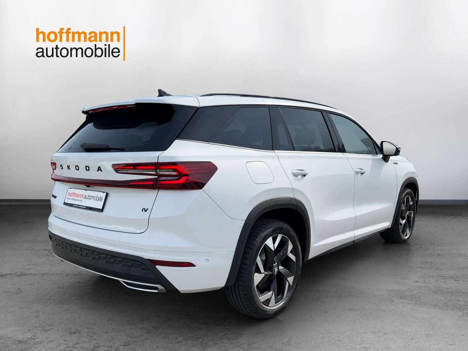 SKODA Kodiaq 1.5 TSI PHEV Sportline-image-3