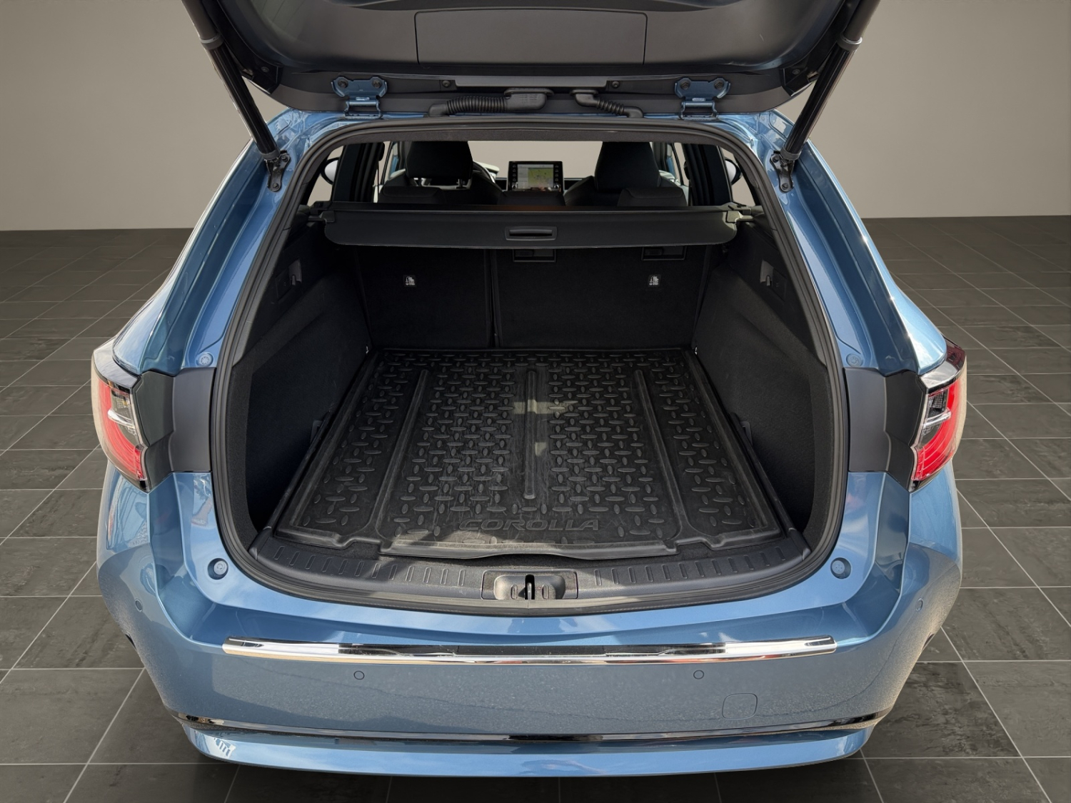 TOYOTA Corolla Touring Sports 1.8 HSD Trend-image-19