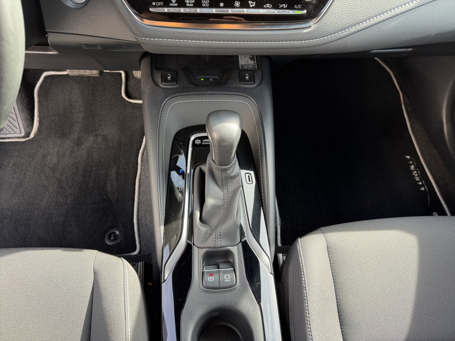 TOYOTA Corolla Touring Sports 1.8 HSD Trend-image-18