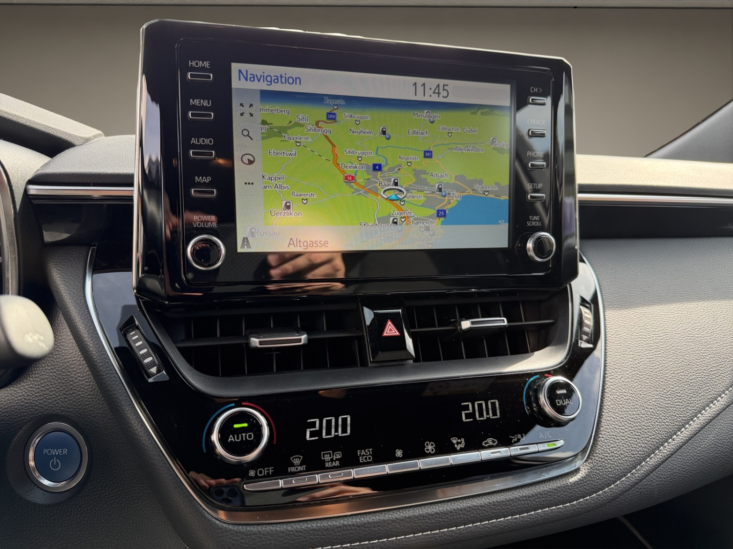 TOYOTA Corolla Touring Sports 1.8 HSD Trend-image-16