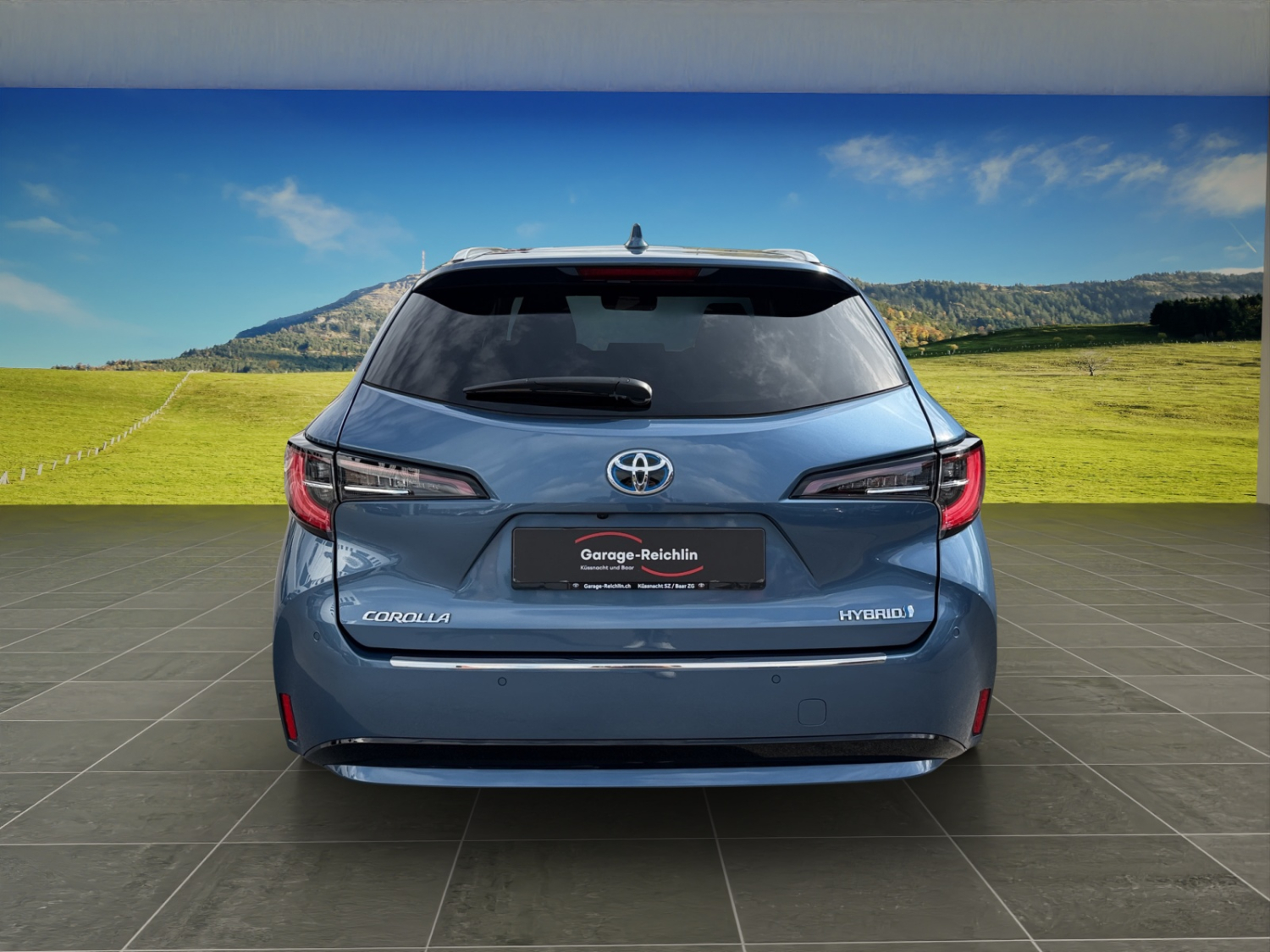 TOYOTA Corolla Touring Sports 1.8 HSD Trend-image-2