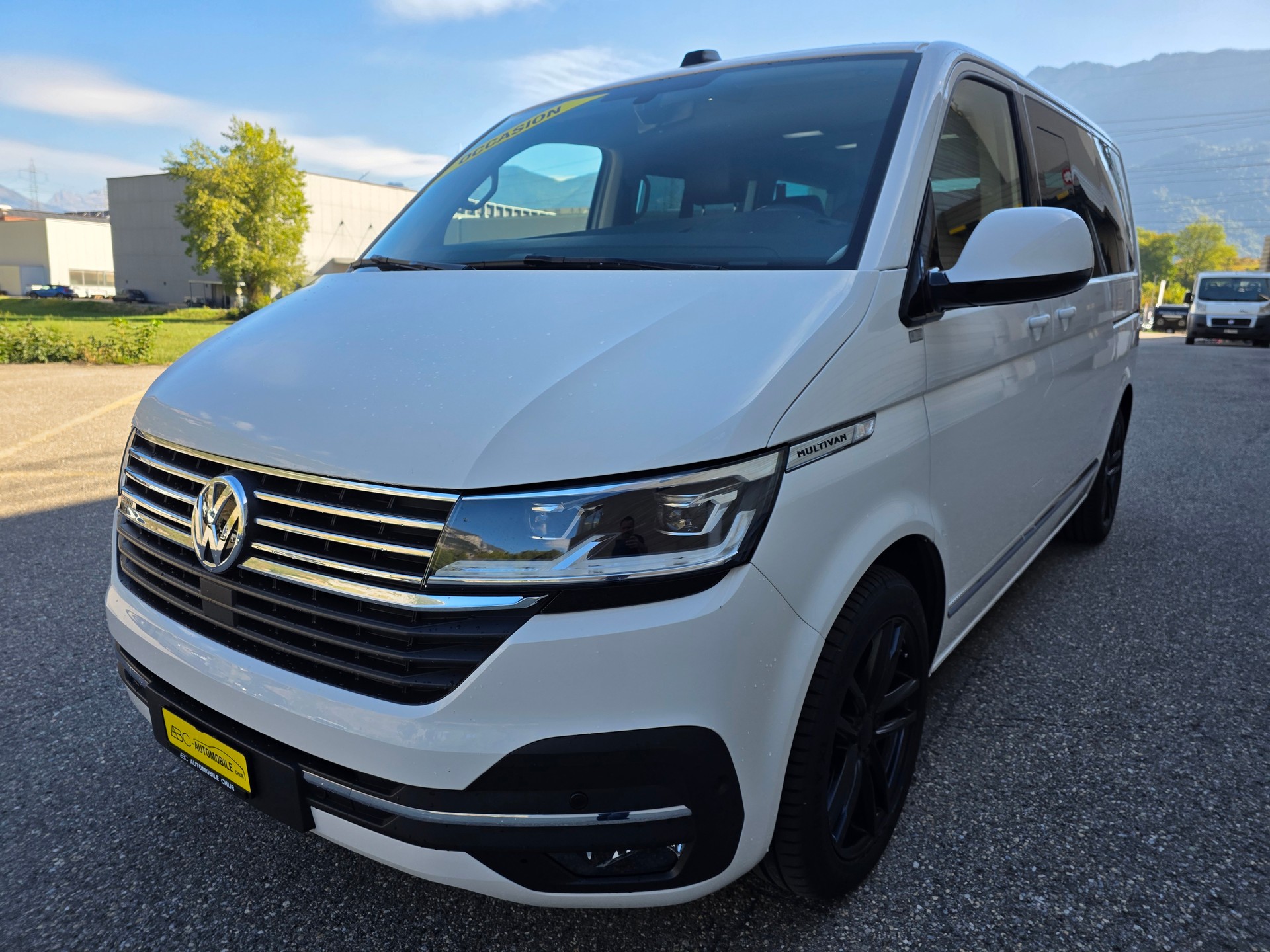 VW T6.1 Multivan 2.0 Bi-TDI Highline Liberty 4Mot. DSG-image-2