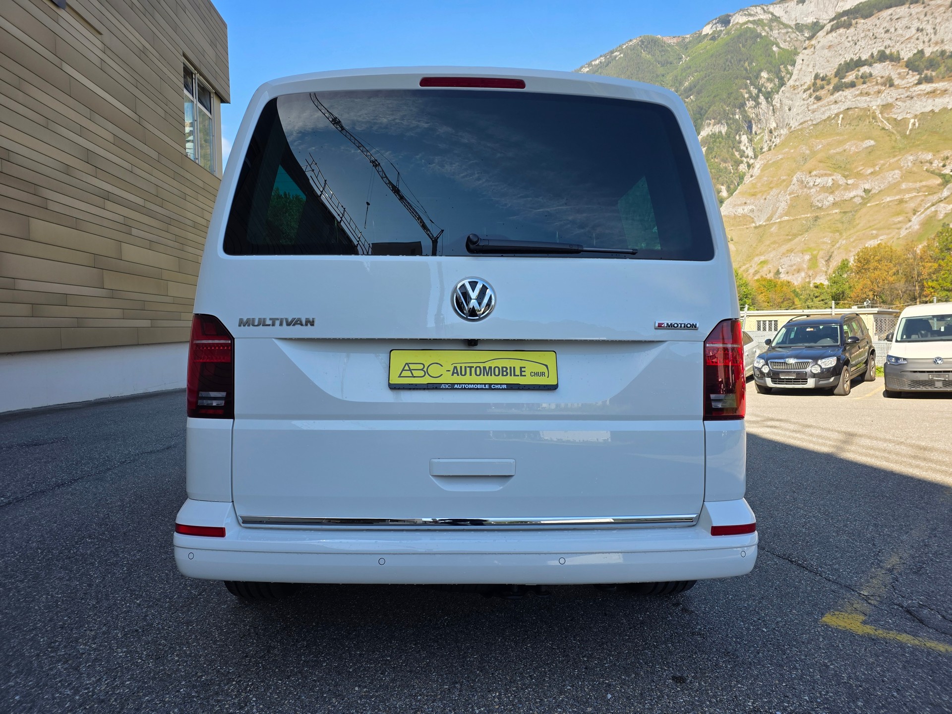 VW T6.1 Multivan 2.0 Bi-TDI Highline Liberty 4Mot. DSG-image-12