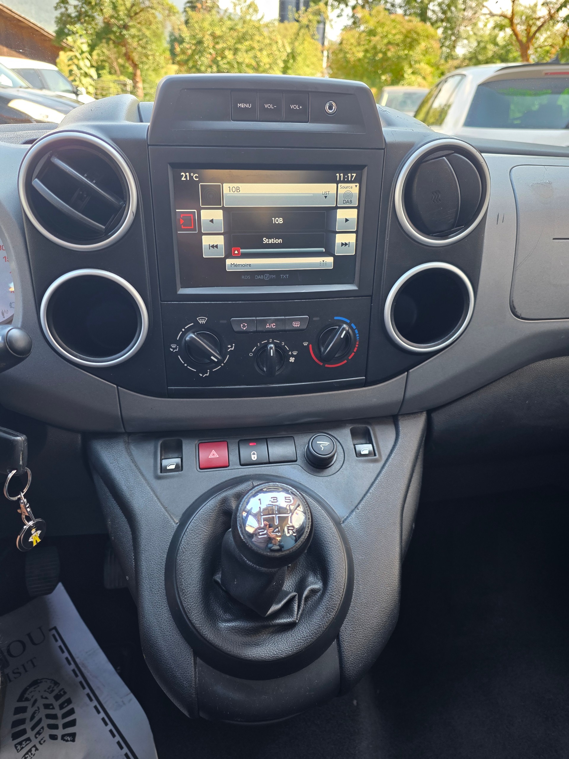 CITROEN Berlingo 1.6 BlueHDi Feel-image-8