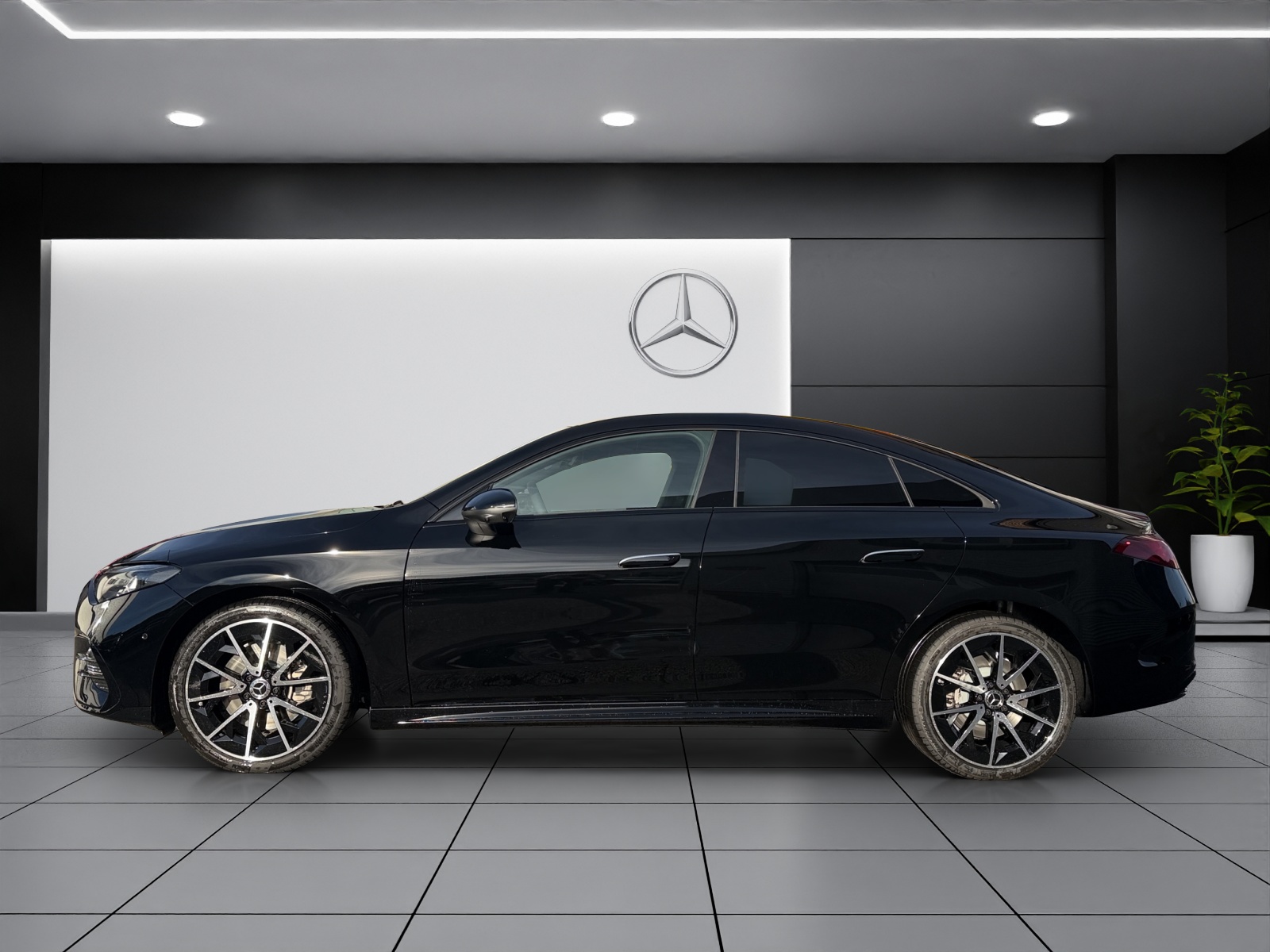 MERCEDES-BENZ CLA 350 4 Matic 85 kWh EQ-image-2