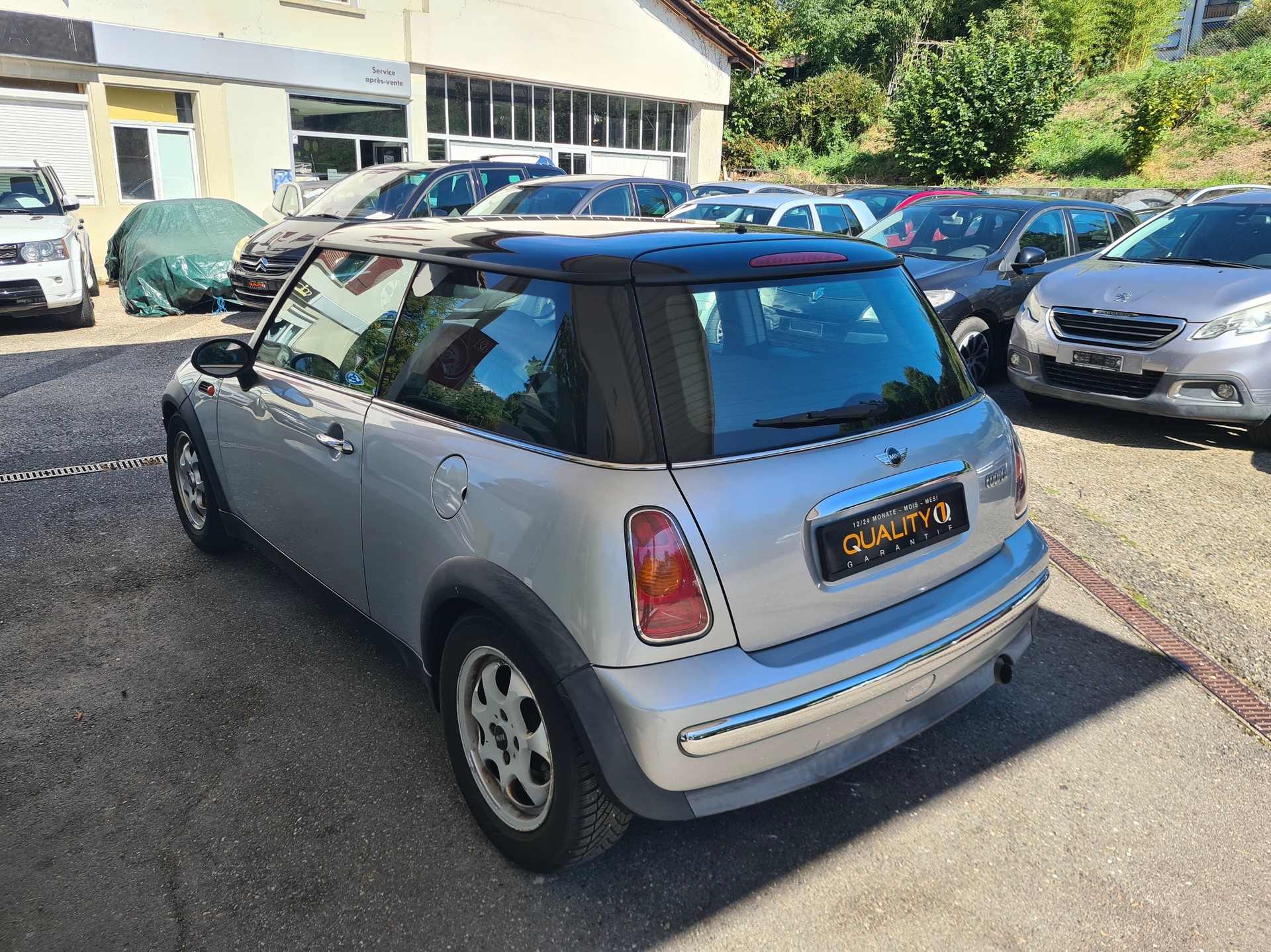MINI Cooper-image-4