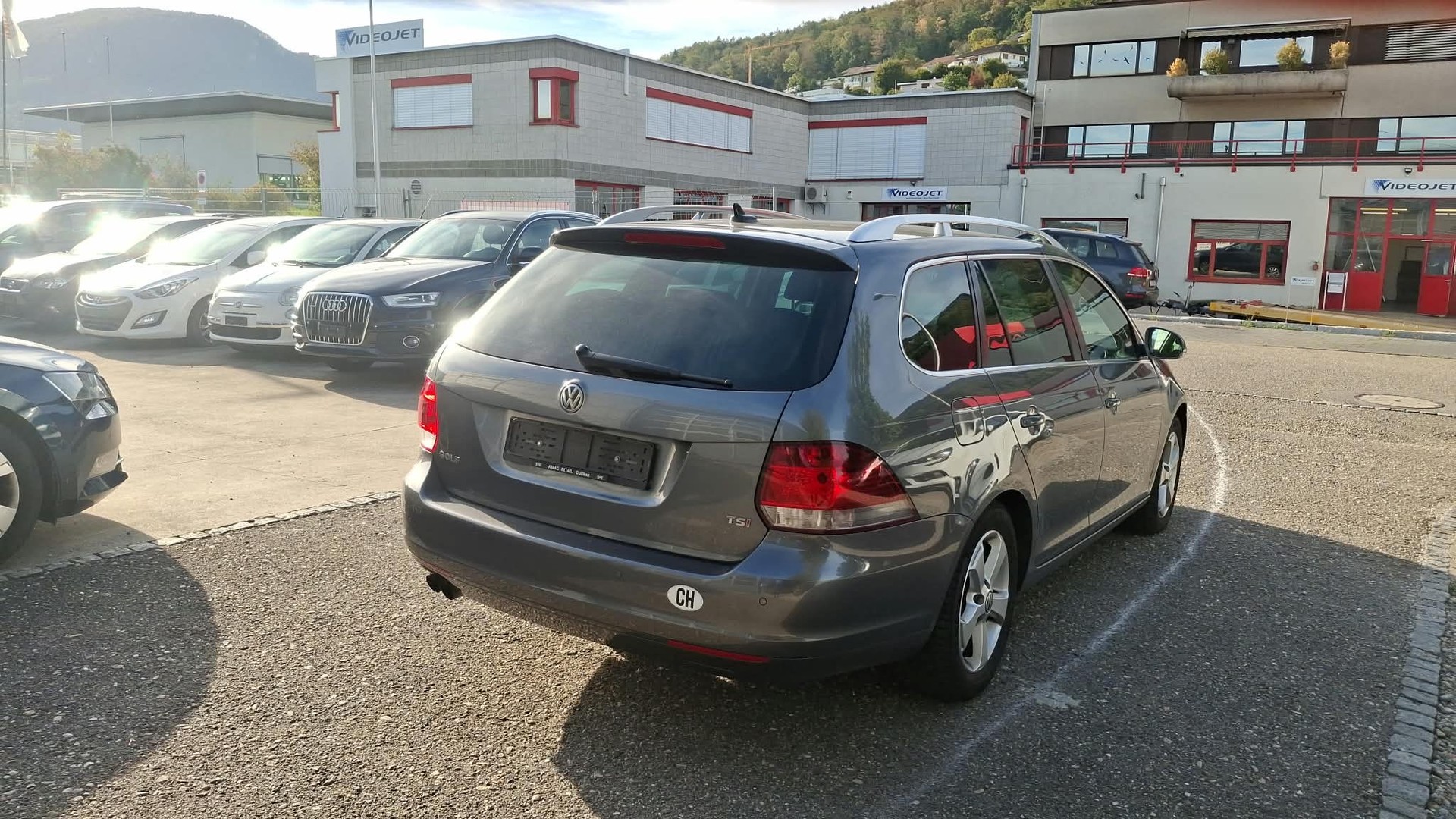 VW Golf Variant 1.4 TSI Team-image-8