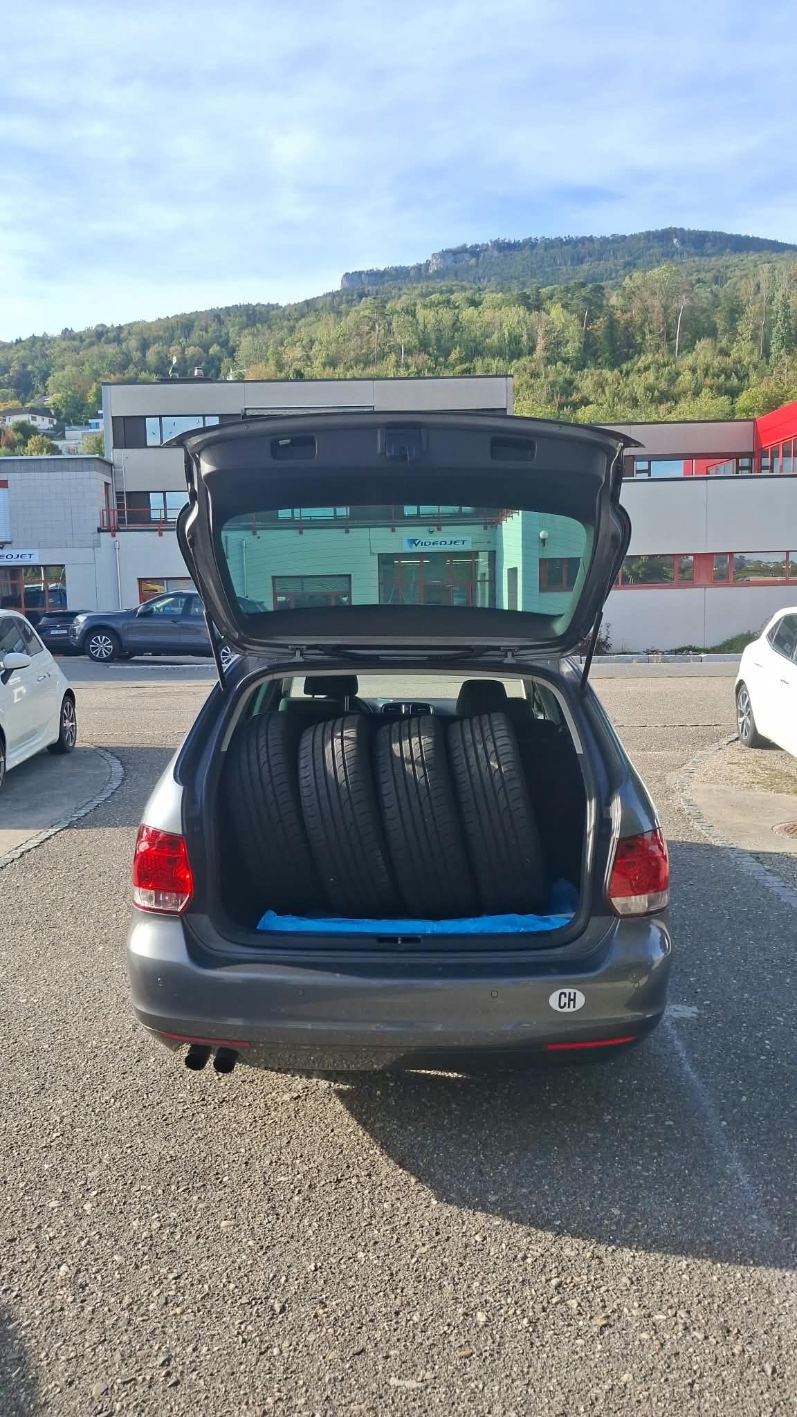 VW Golf Variant 1.4 TSI Team-image-7