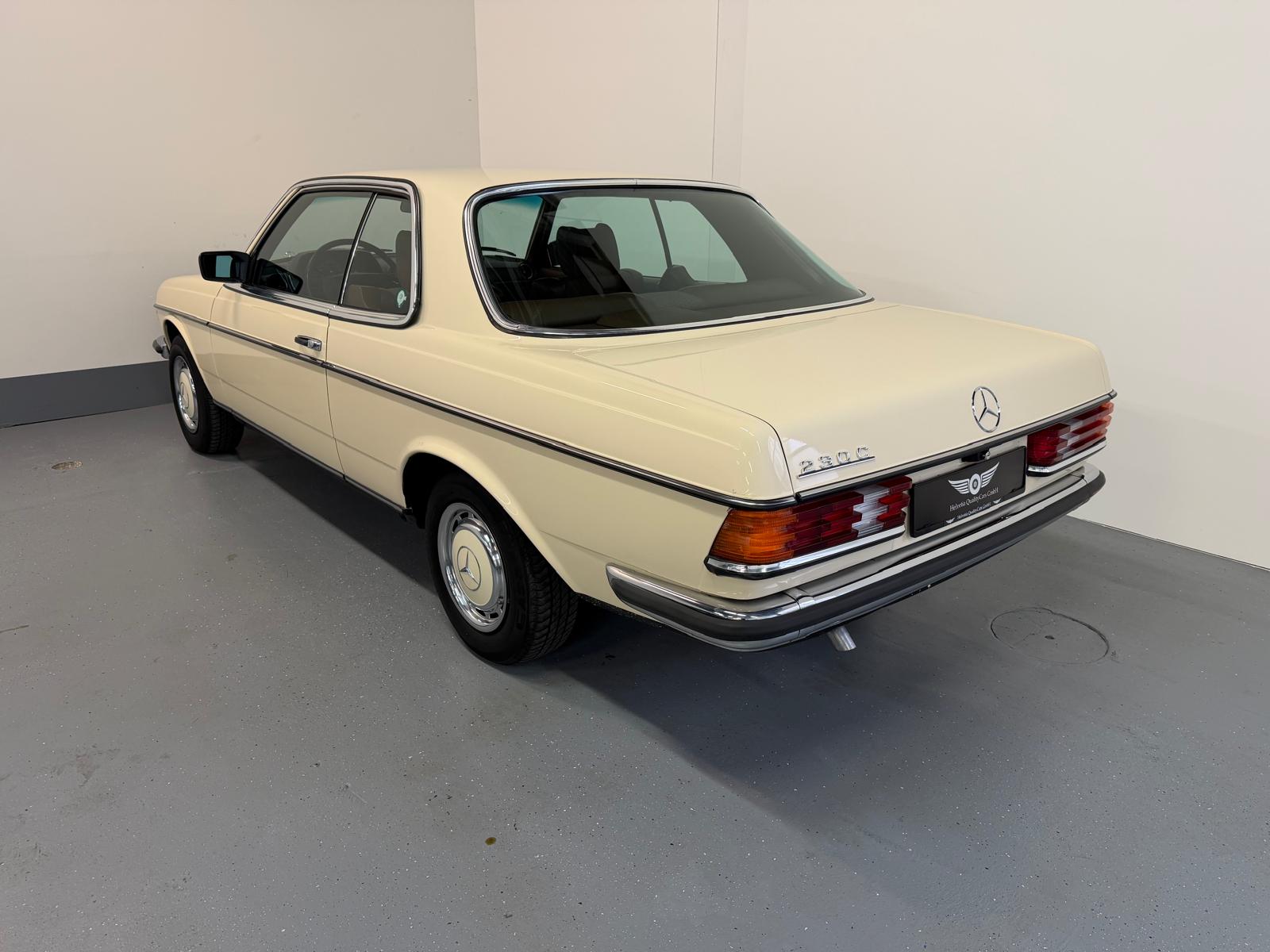 MERCEDES-BENZ 230 C-image-8