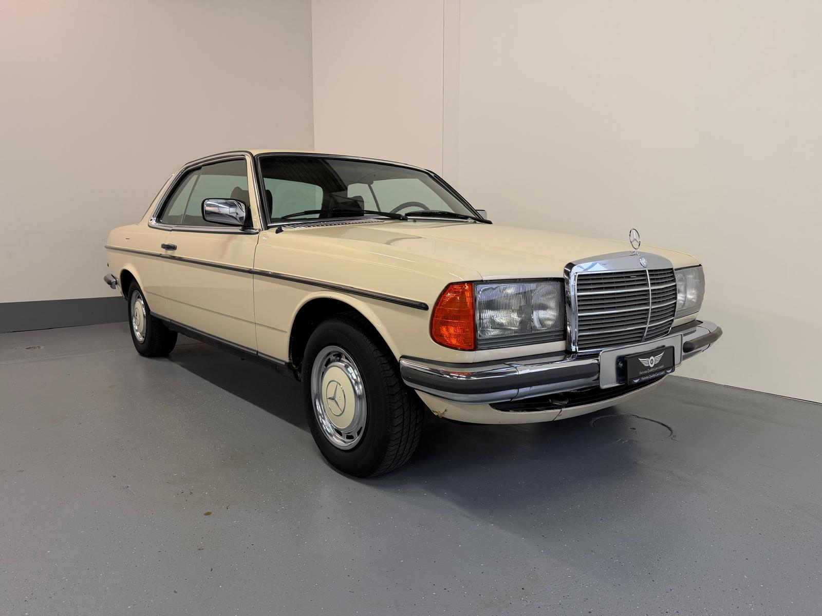MERCEDES-BENZ 230 C-image-2