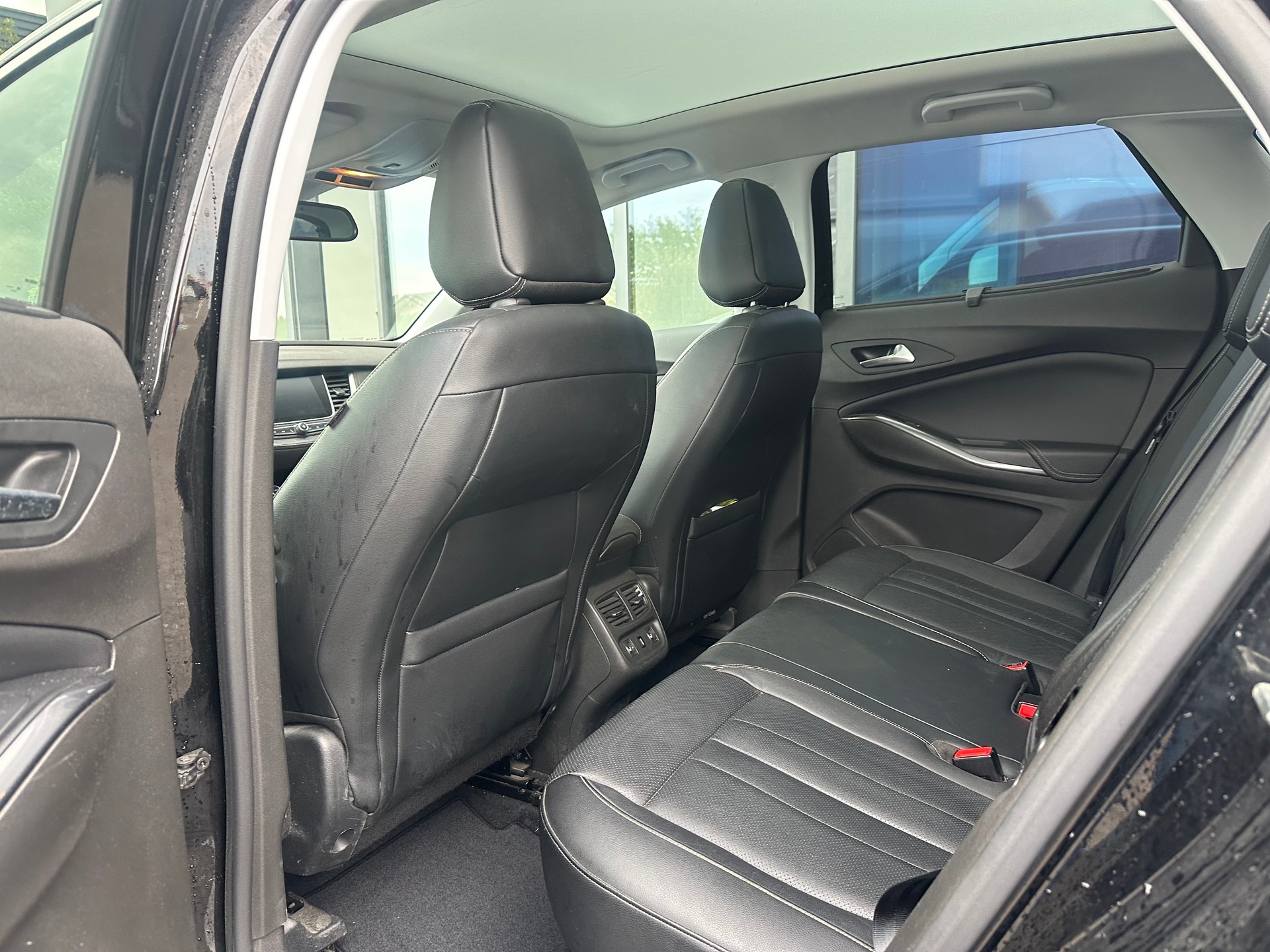 OPEL Grandland X 2.0 CDTi Ultimate-image-11