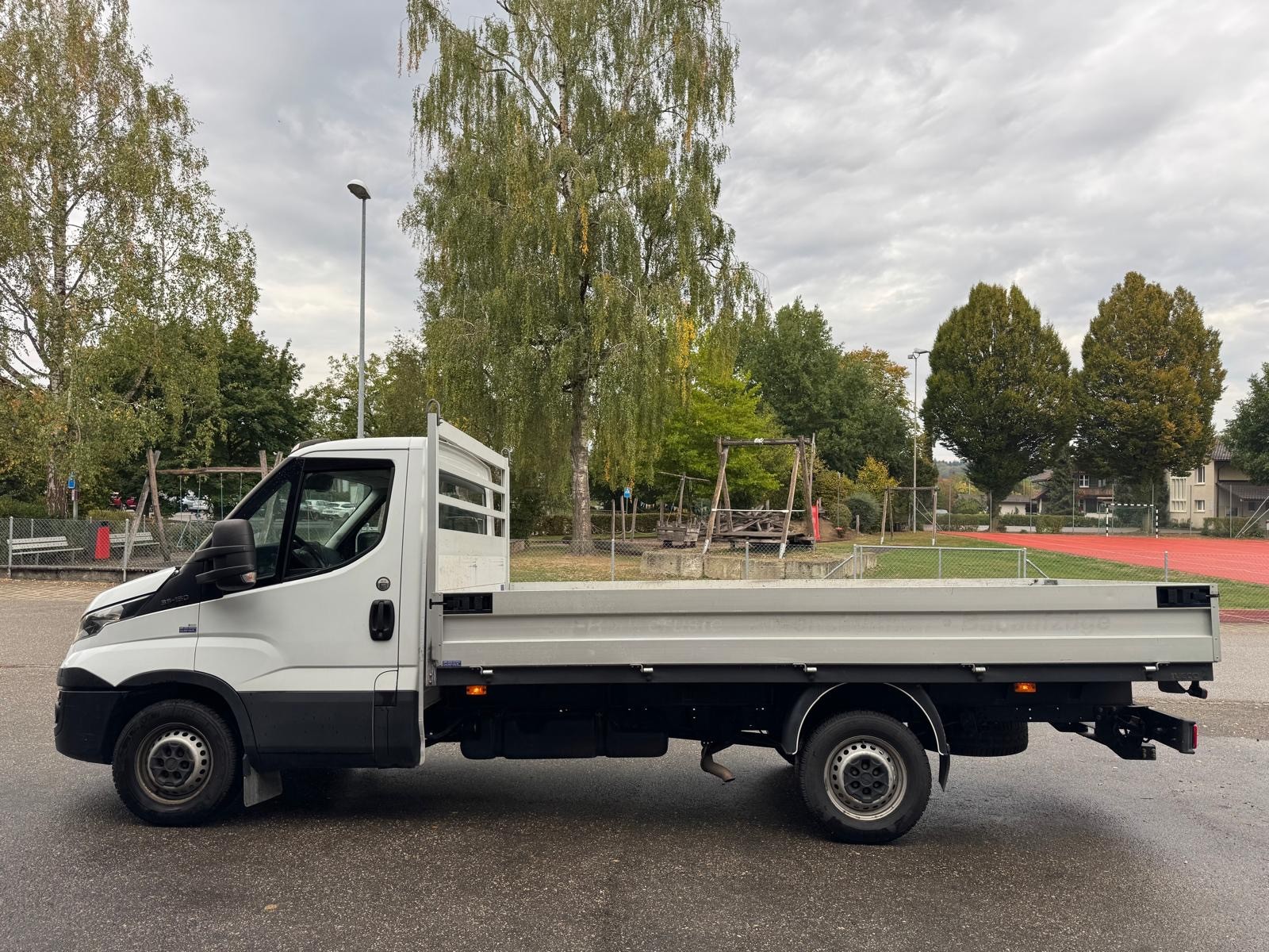 IVECO 35 S 16-image-7