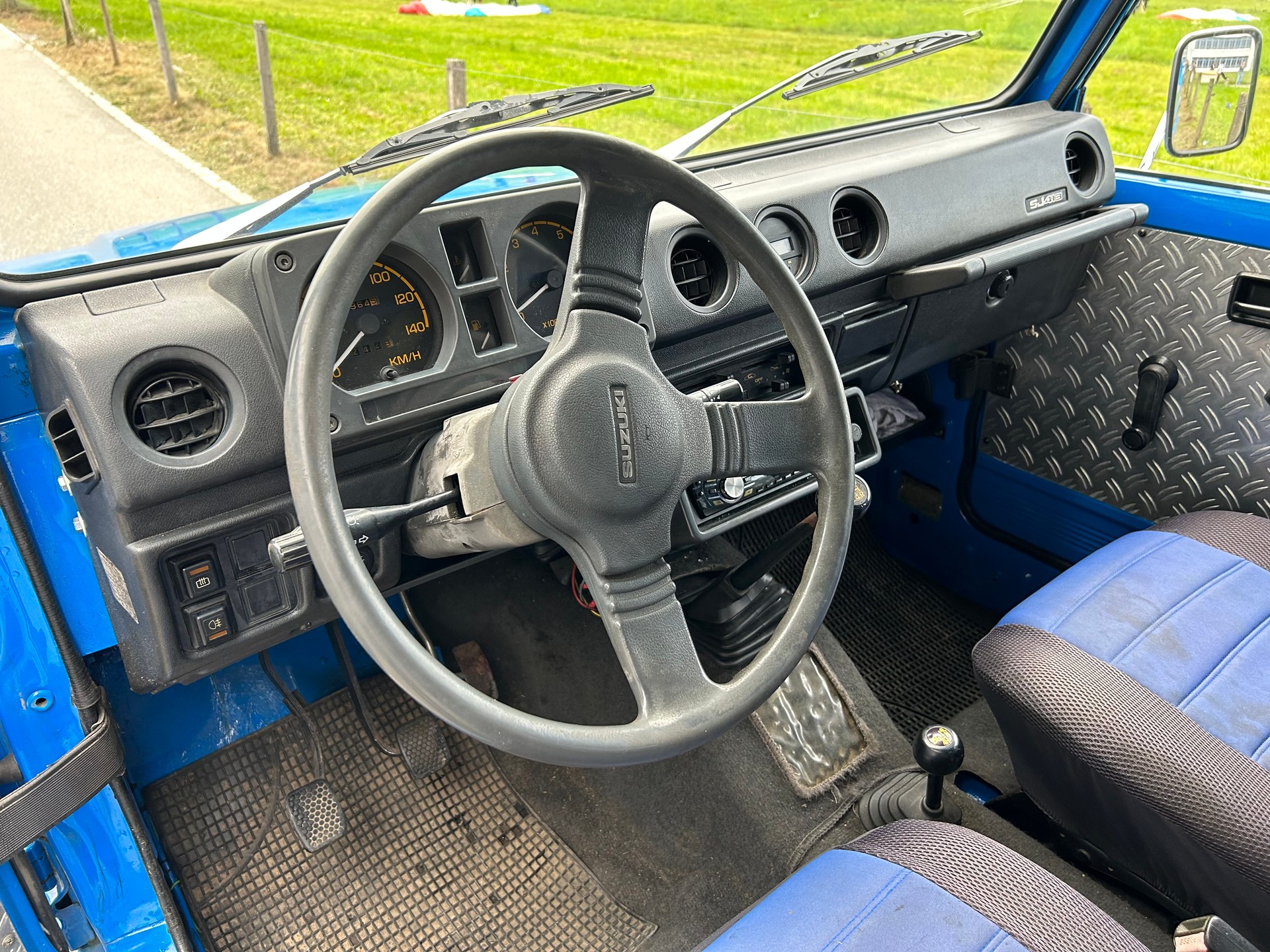 SUZUKI SJ 413 JX Wagon-image-14