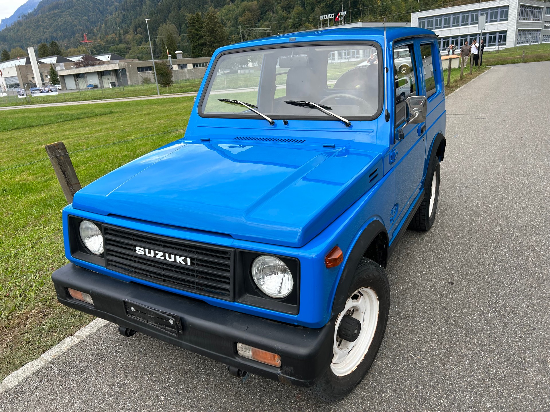 SUZUKI SJ 413 JX Wagon-image-1