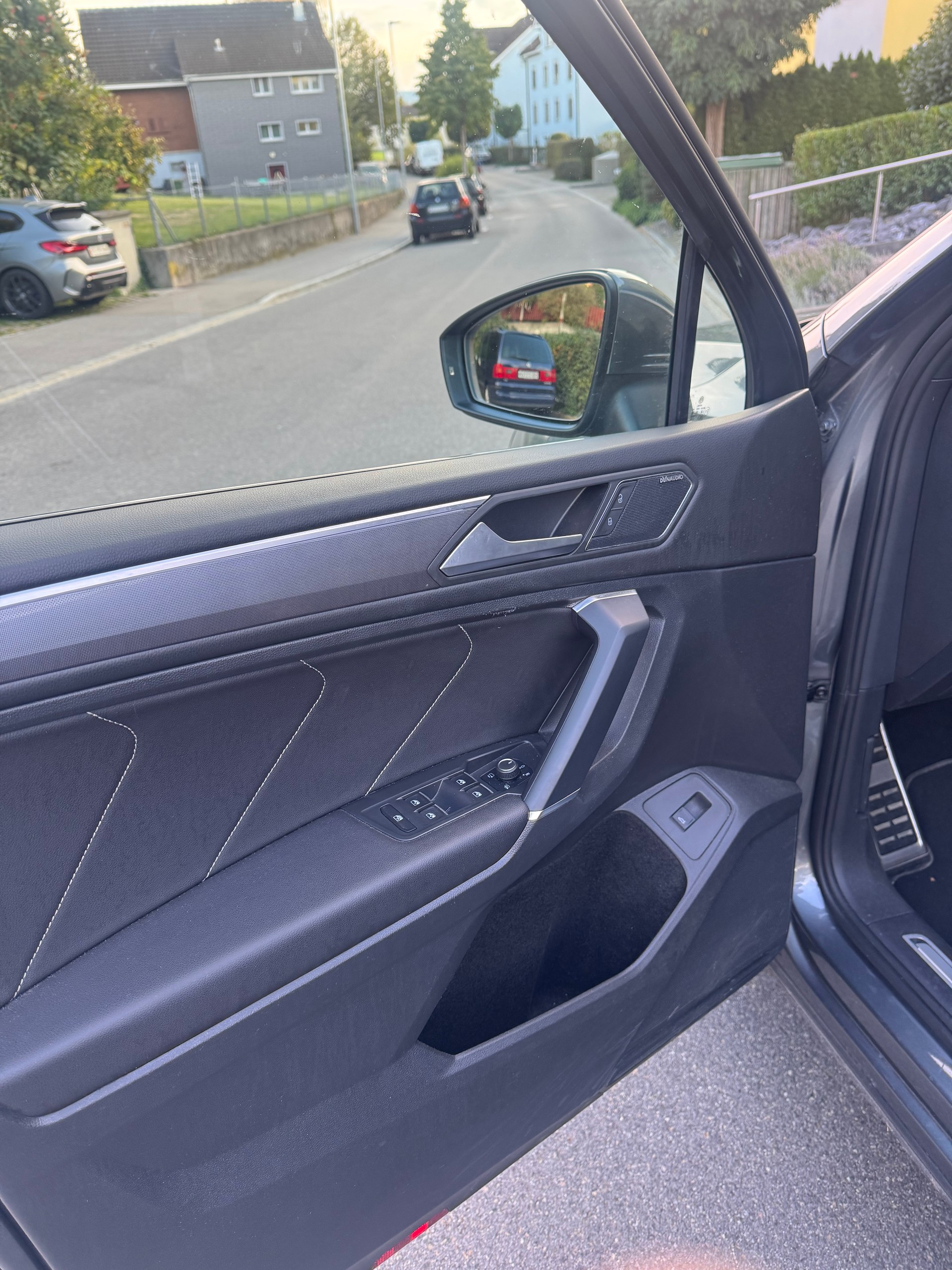 VW 2.0 TSI Highline DSG R-Line 4-Motion Allspace / 7-Plätzer-image-5