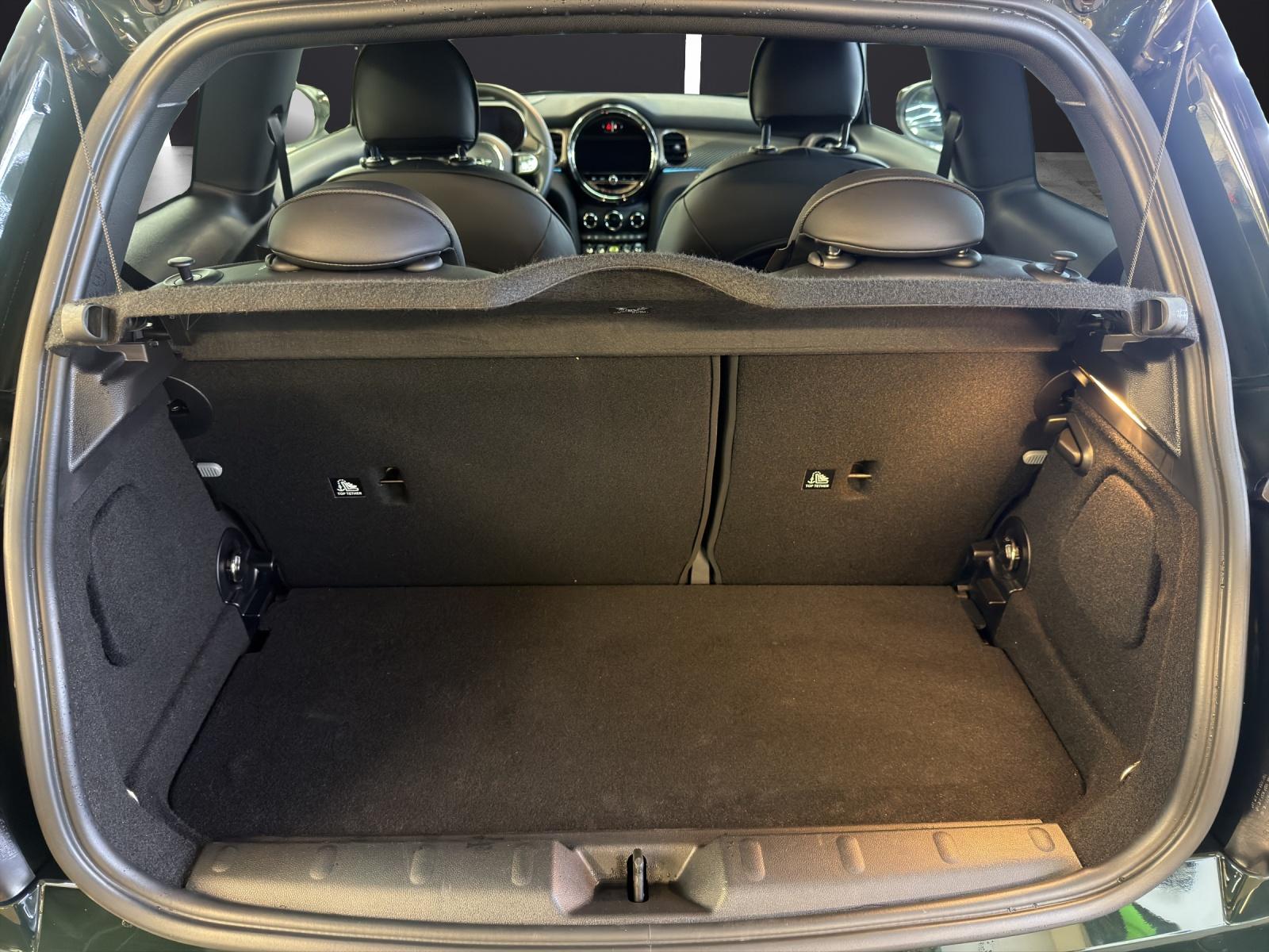 MINI F56 Cooper SE-image-12