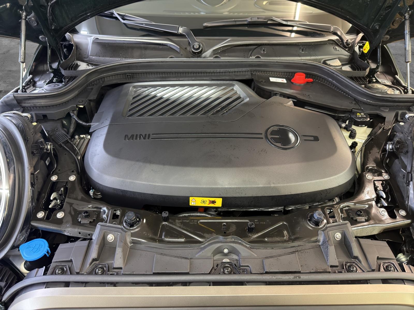 MINI F56 Cooper SE-image-22