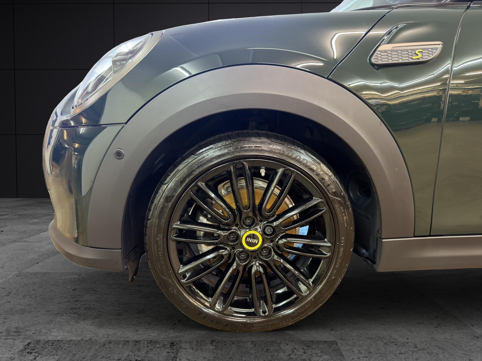 MINI F56 Cooper SE-image-8