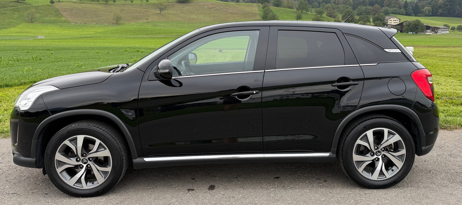 CITROEN C4 Aircross 1.6 HDi Exclusive 4WD-image-2