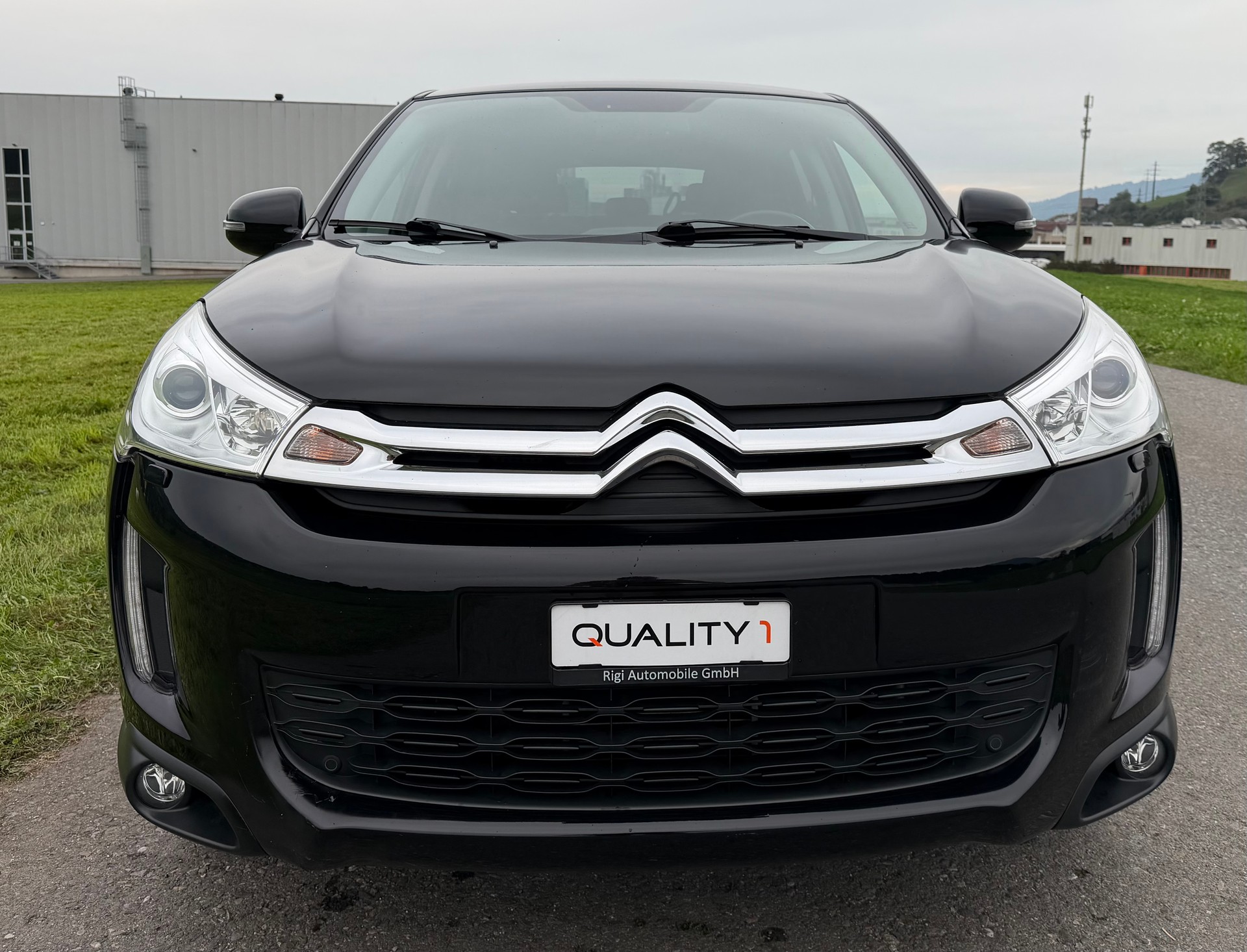 CITROEN C4 Aircross 1.6 HDi Exclusive 4WD-image-6