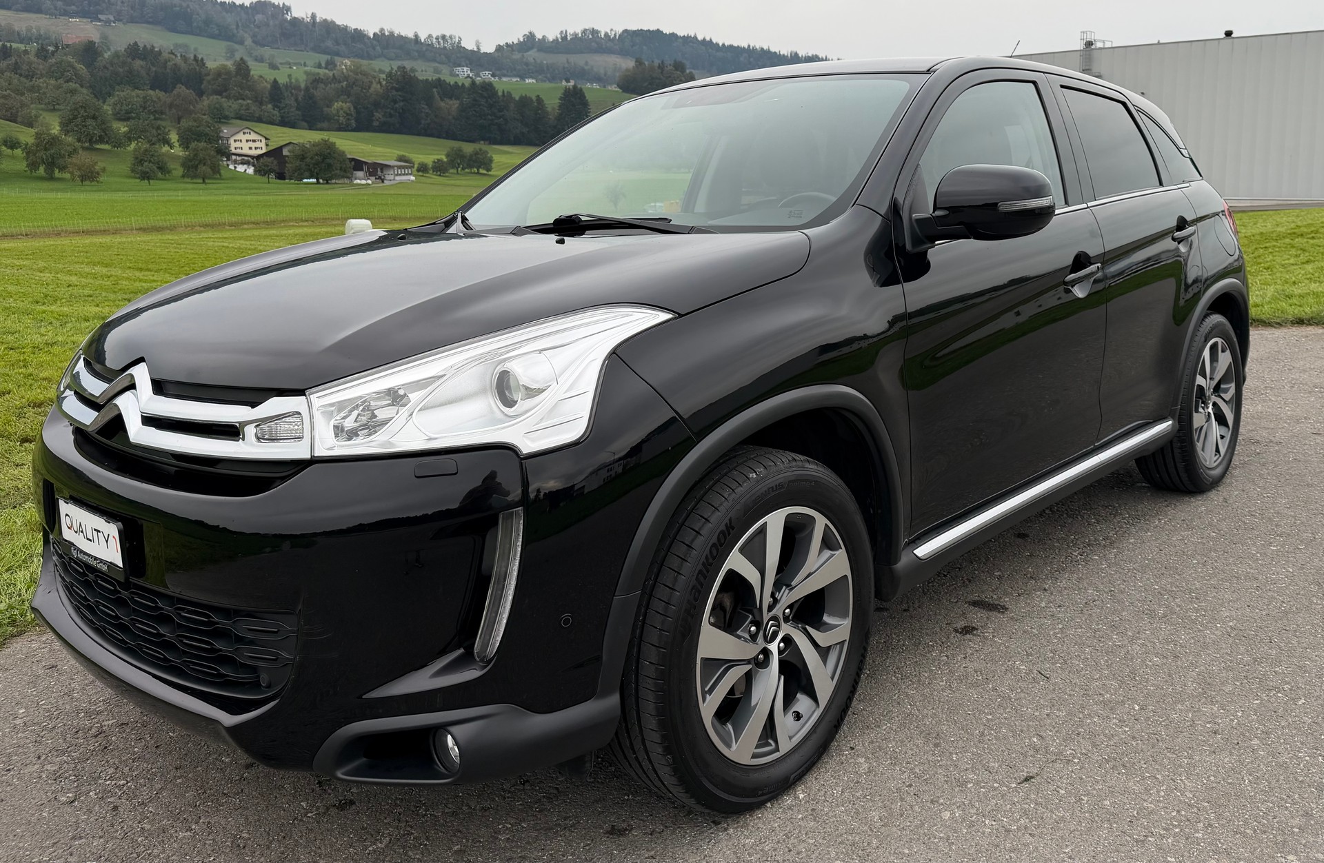 CITROEN C4 Aircross 1.6 HDi Exclusive 4WD-image-1