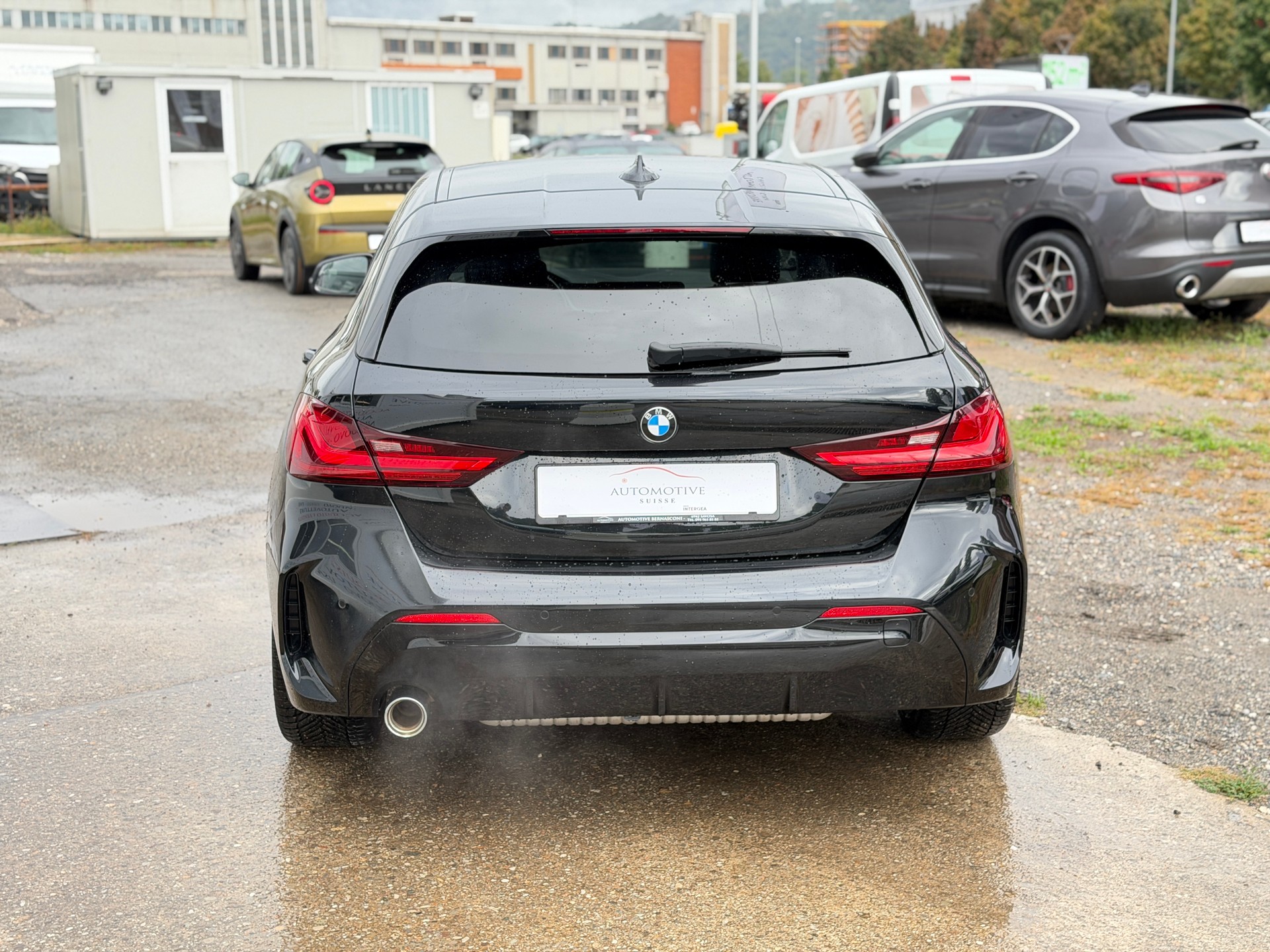 BMW 118i Steptronic M Sport-image-6
