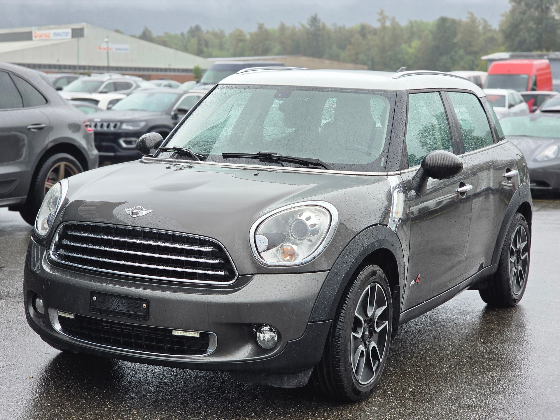 MINI Countryman Cooper D ALL4-image-2