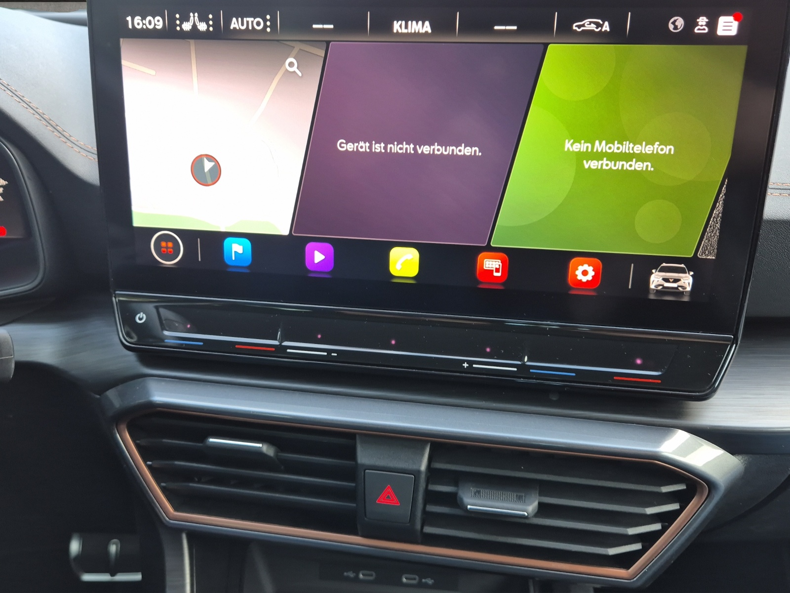 CUPRA Formentor 2.0TSI Tribe Edition DSG-image-13