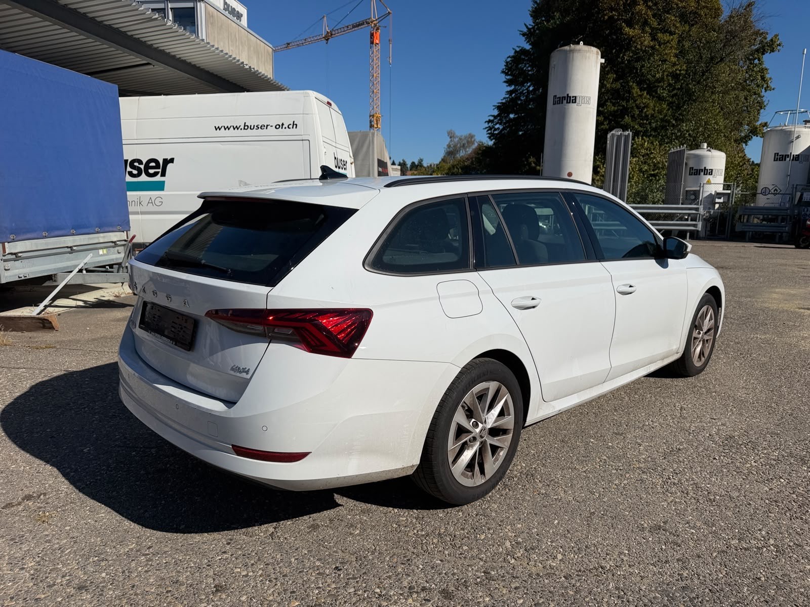 SKODA Octavia Combi 2.0 TSI Ambition DSG 4x4-image-3