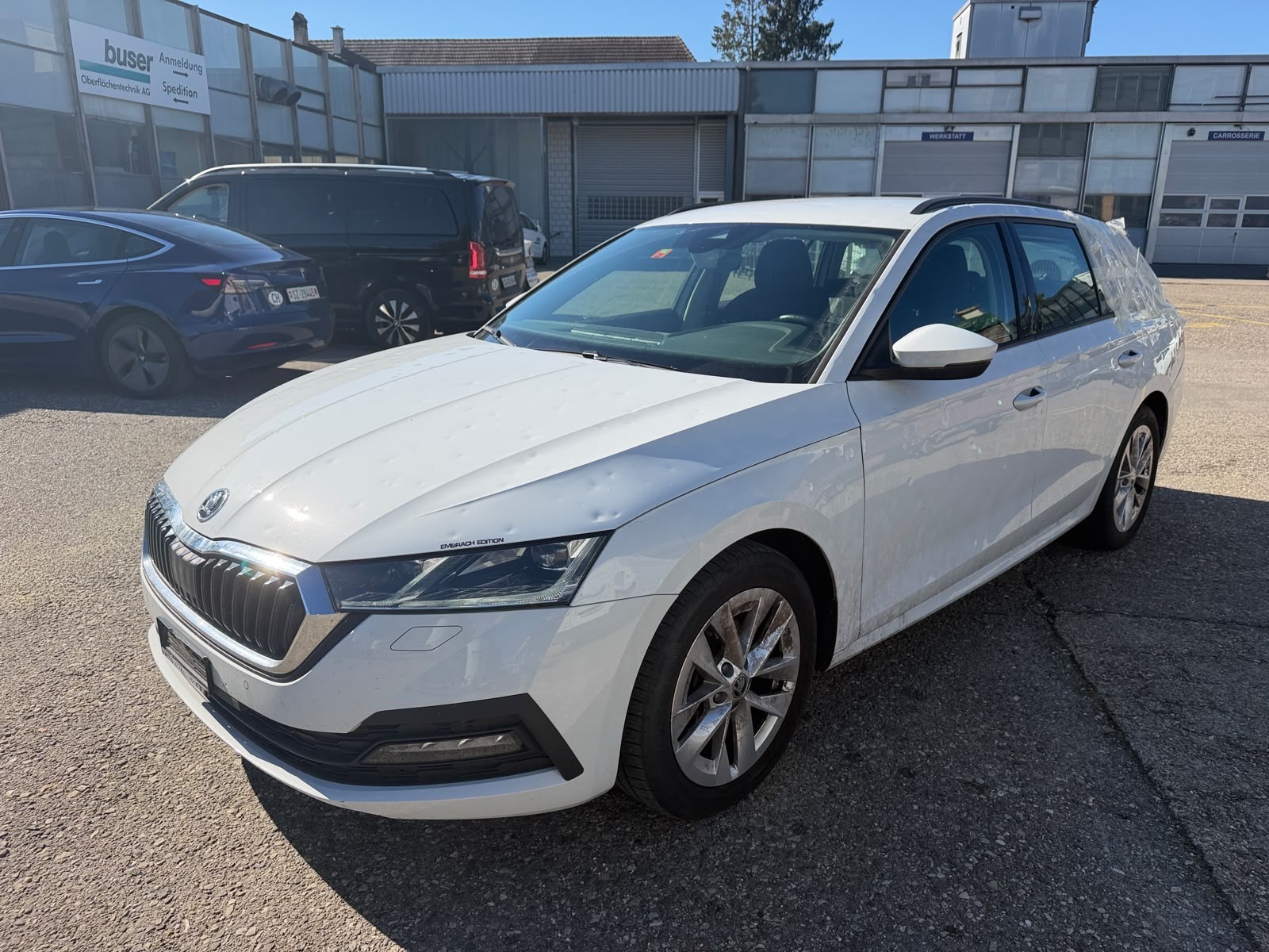 SKODA Octavia Combi 2.0 TSI Ambition DSG 4x4-image-1