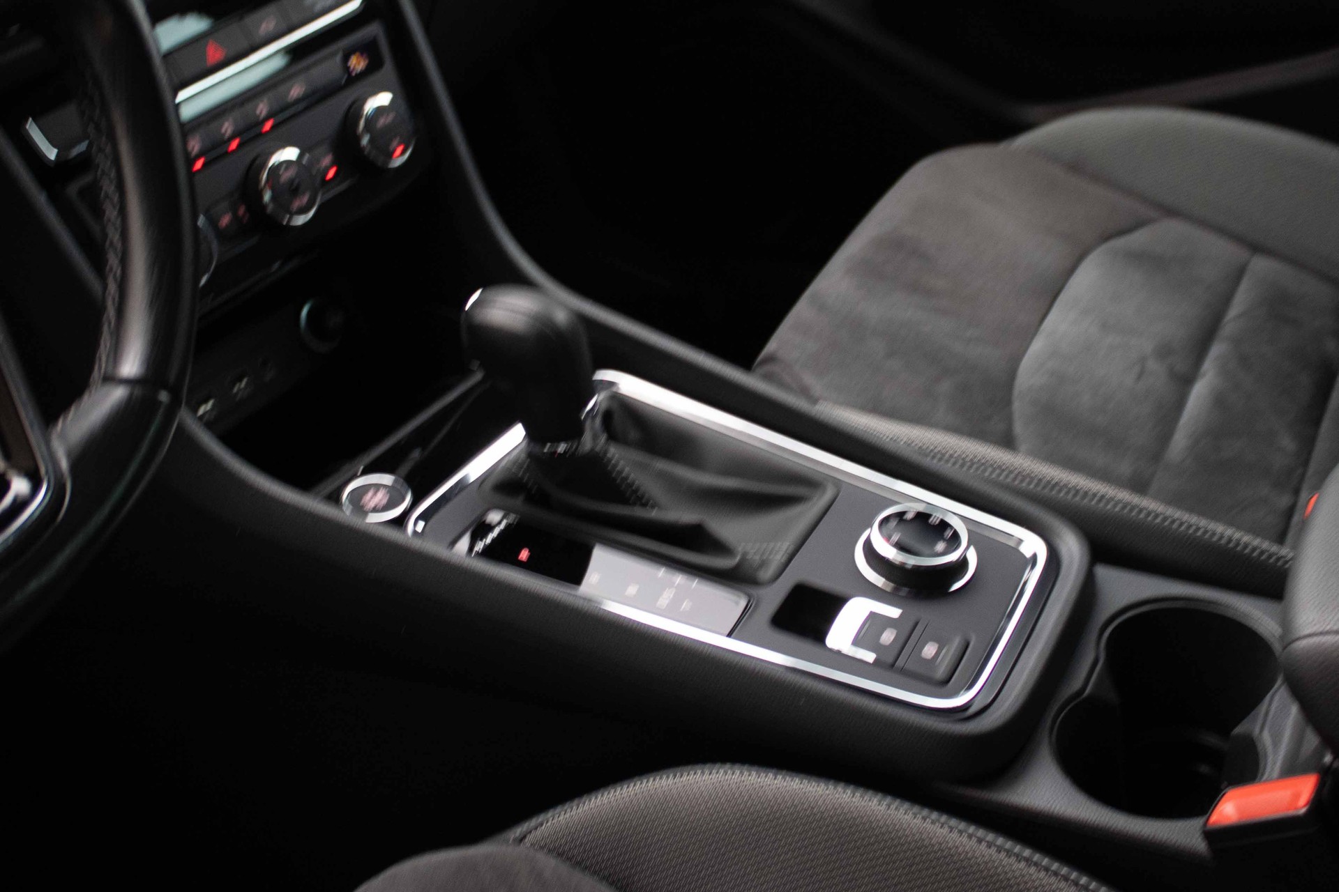 SEAT Ateca 2.0 TDI CR Xcellence 4Drive DSG-image-8