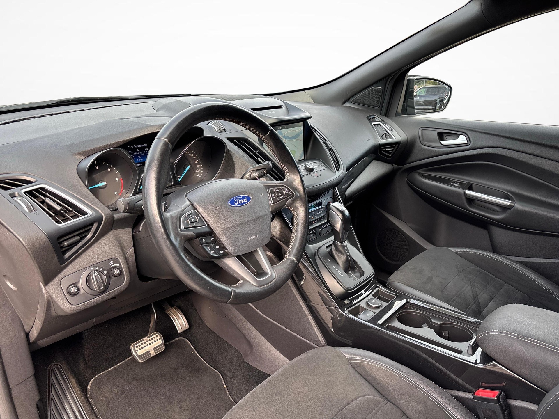 FORD Kuga 2.0 TDCi 180 ST-Line FPS-image-2