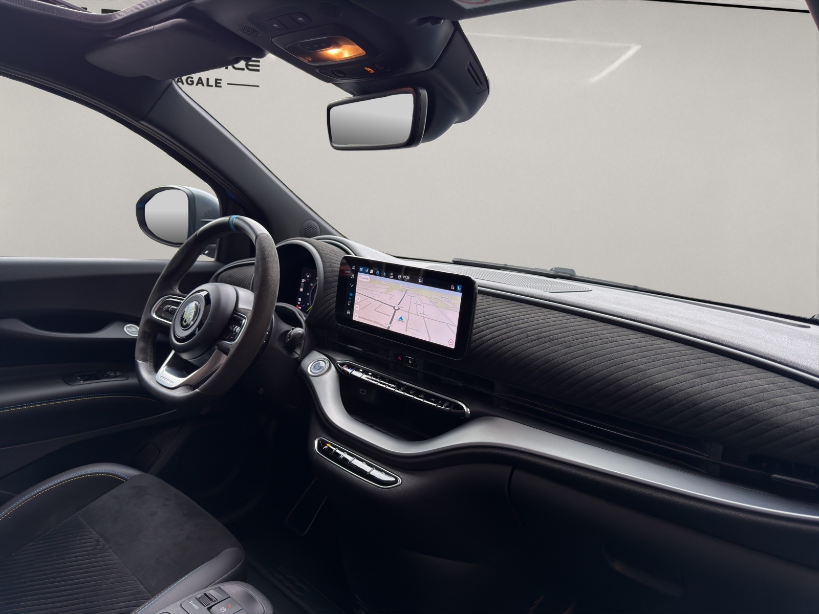FIAT 500 Abarth Cabrio Turismo-image-9