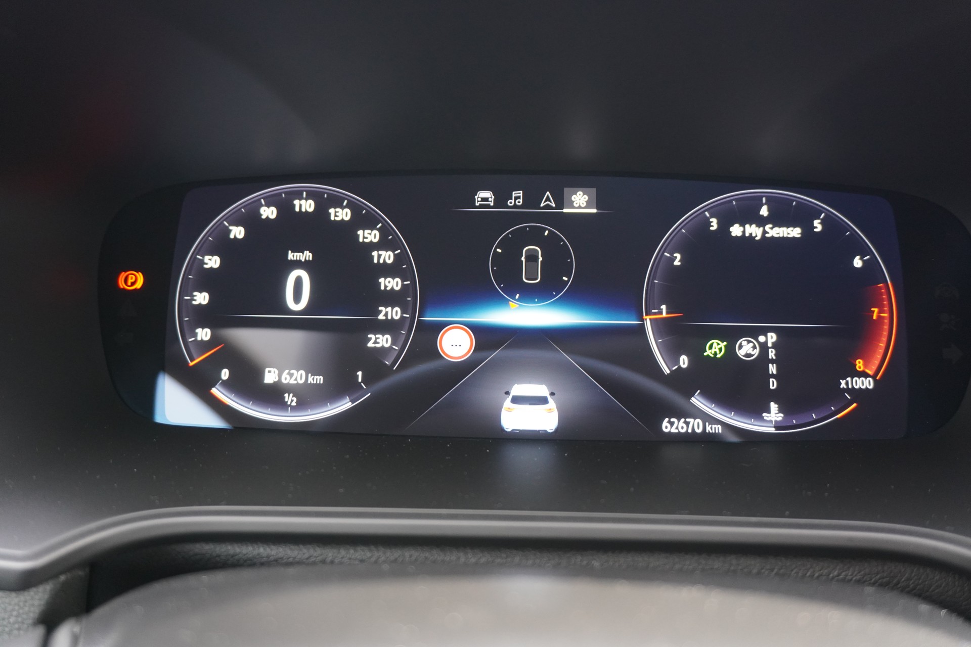 RENAULT Mégane Grandtour 1.3 16V Turbo Techno EDC-image-21