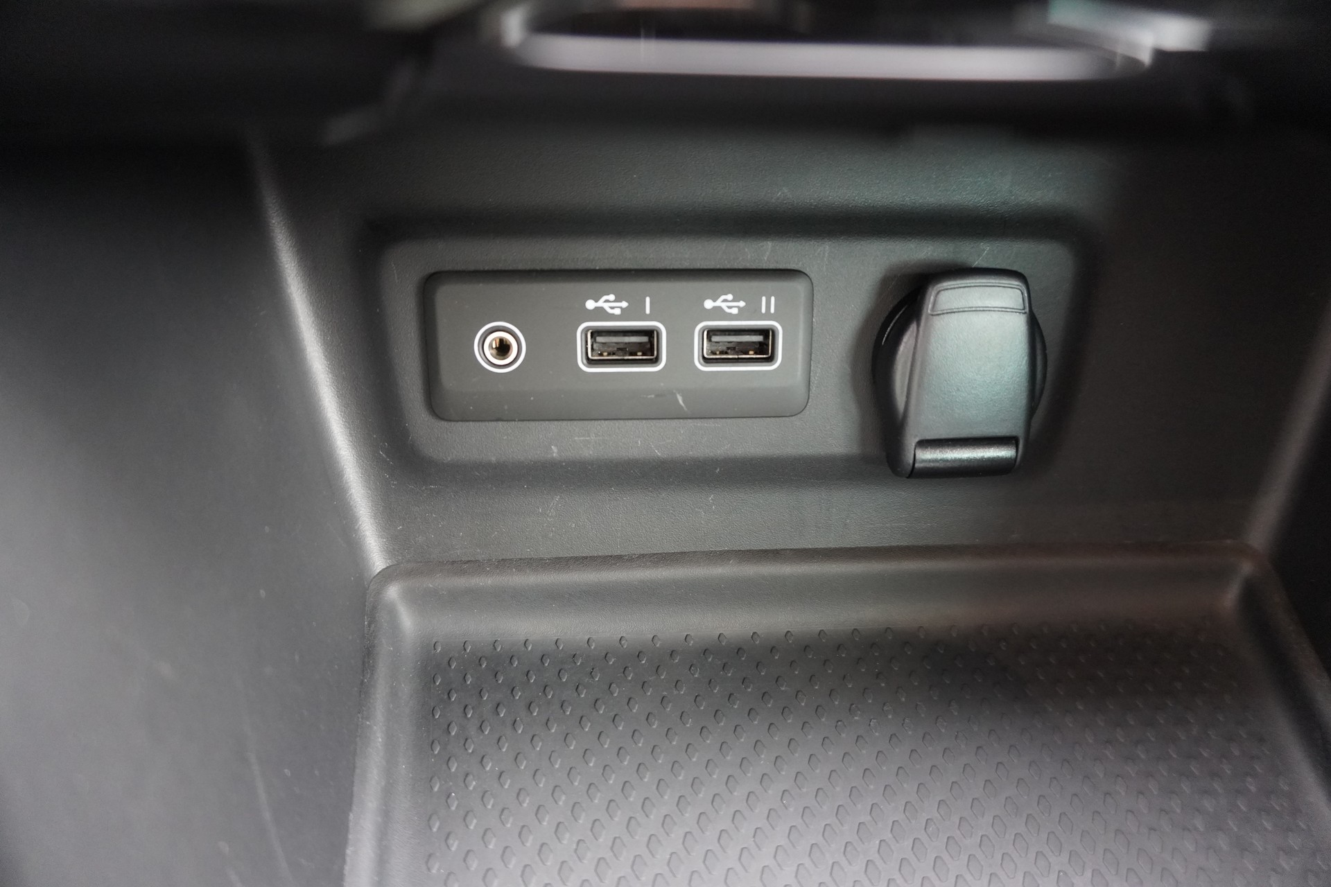 RENAULT Mégane Grandtour 1.3 16V Turbo Techno EDC-image-18