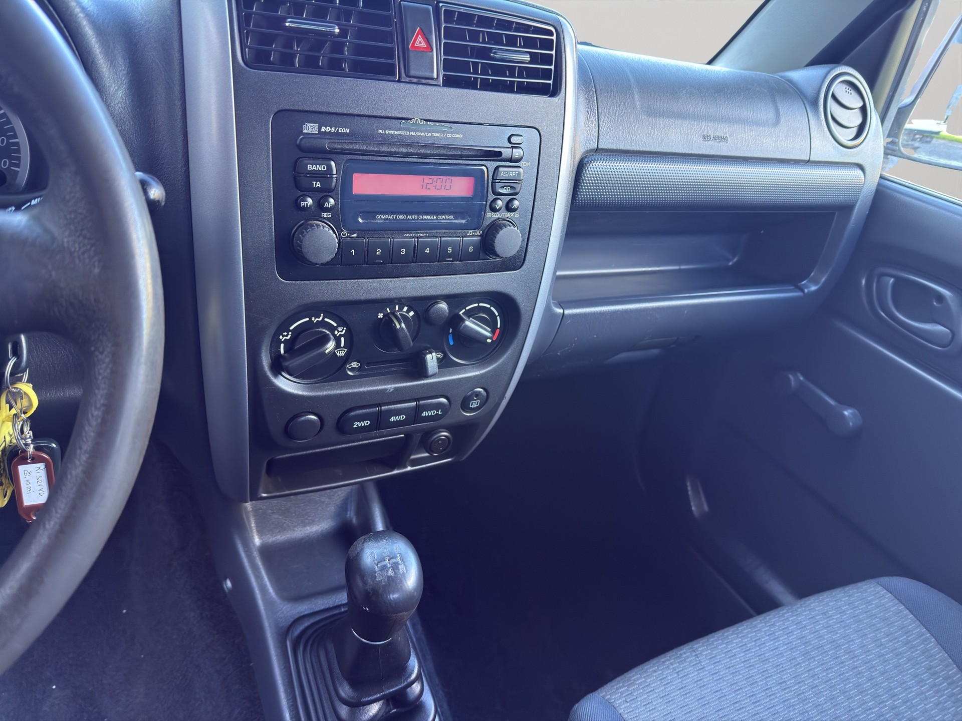 SUZUKI Jimny 1.3 16V Country-image-8