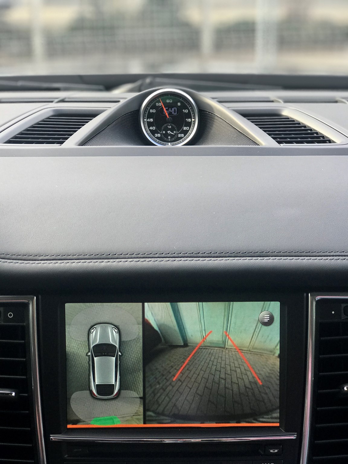 PORSCHE Panamera 4 3.6 PDK-image-13