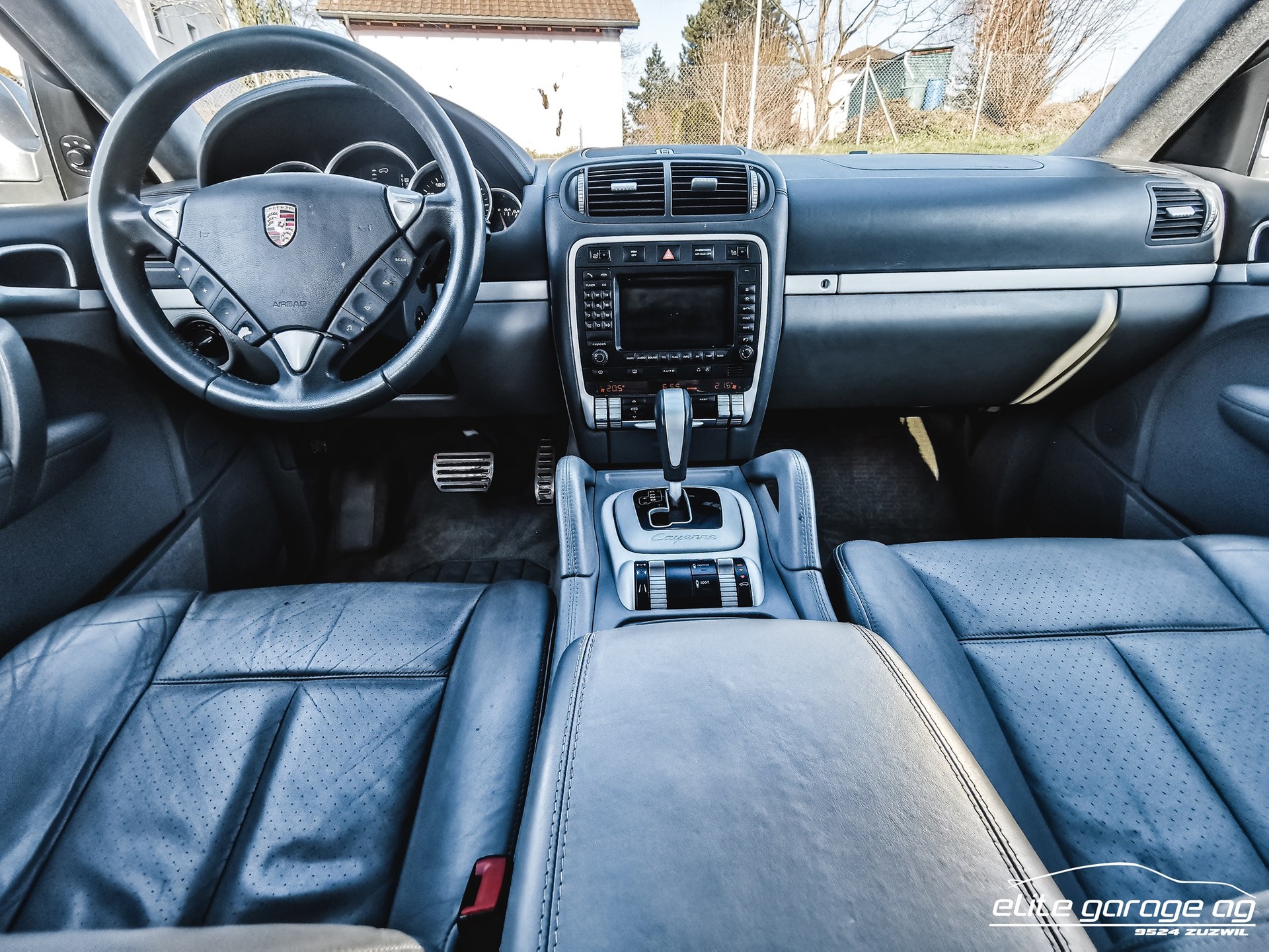 PORSCHE Cayenne Turbo S-image-9