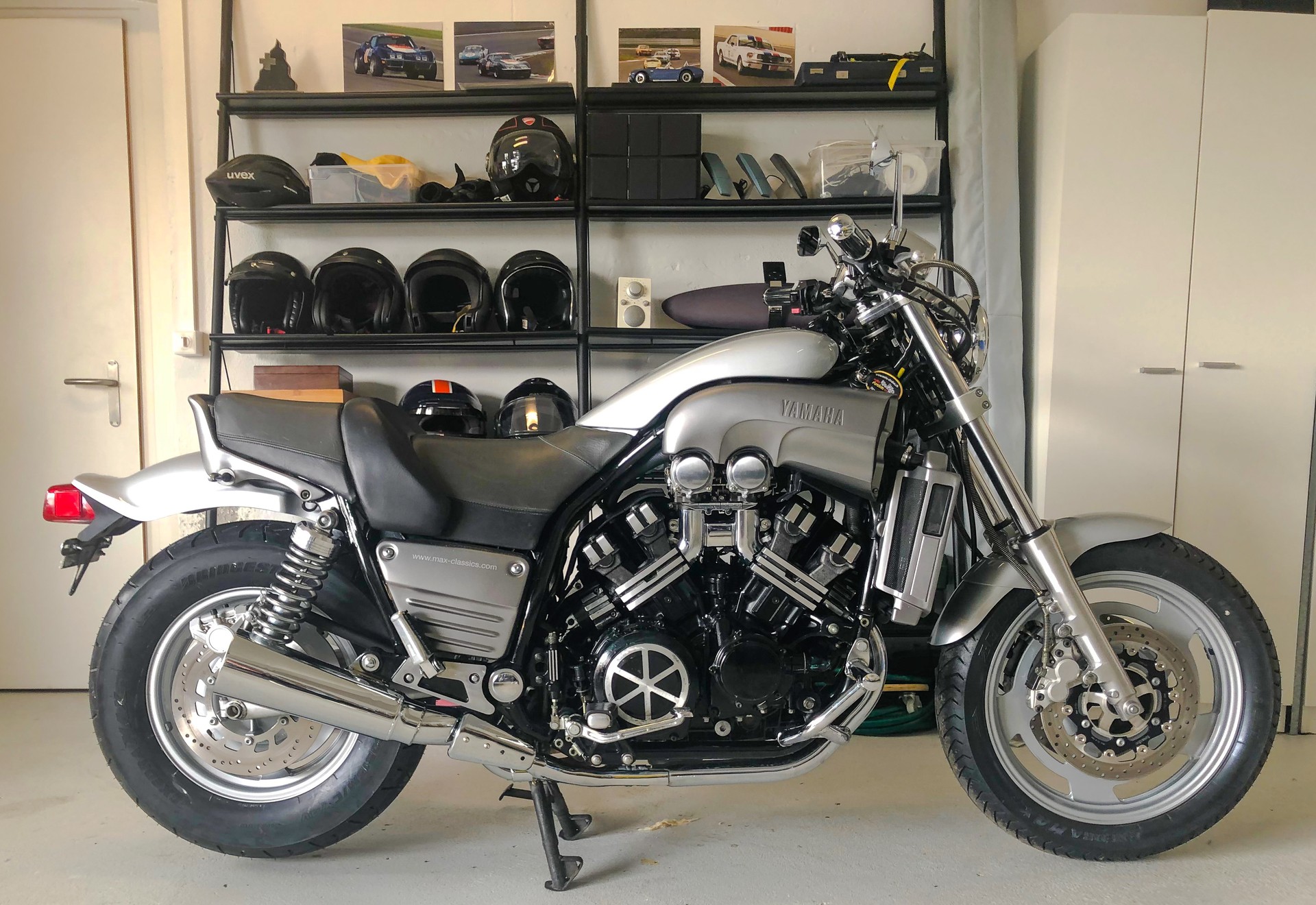 YAMAHA V-Max VMX 1200 MC-image-1