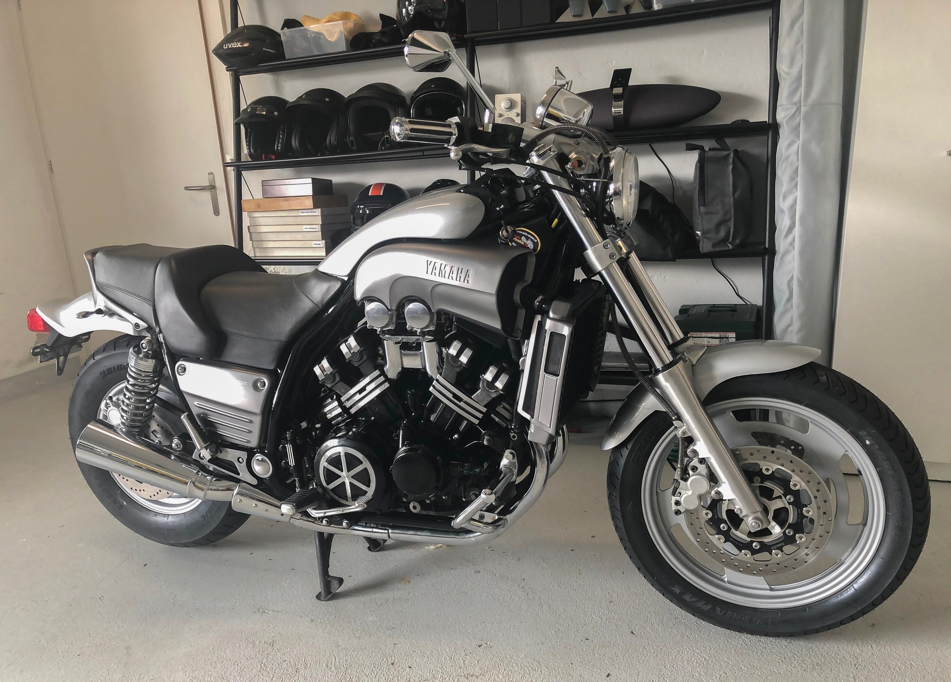 YAMAHA V-Max VMX 1200 MC-image-7
