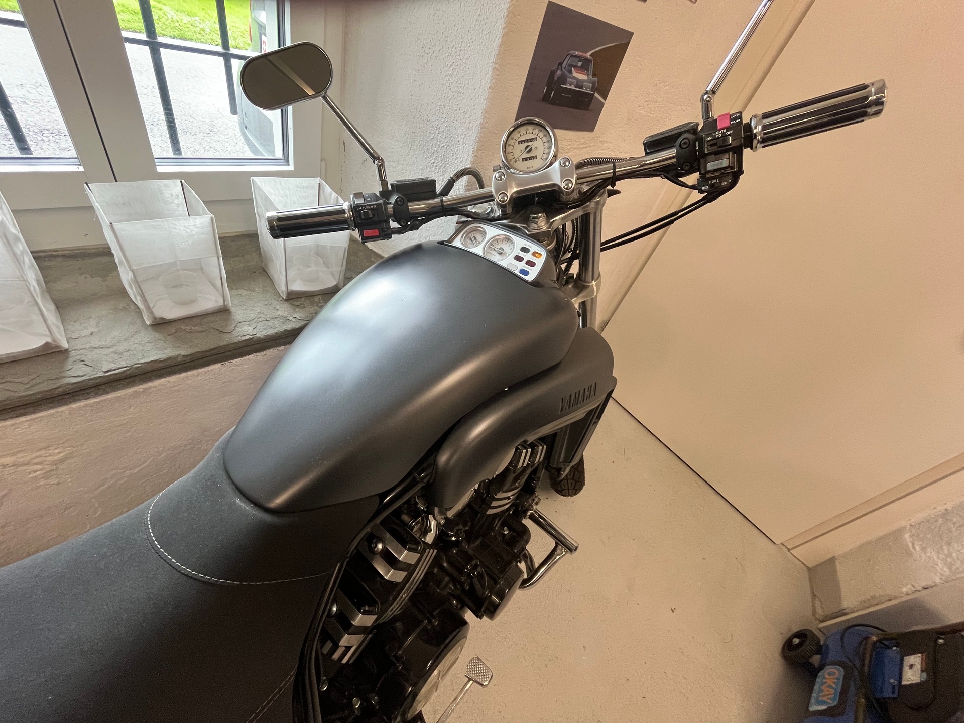 YAMAHA V-Max VMX 1200 MC-image-3