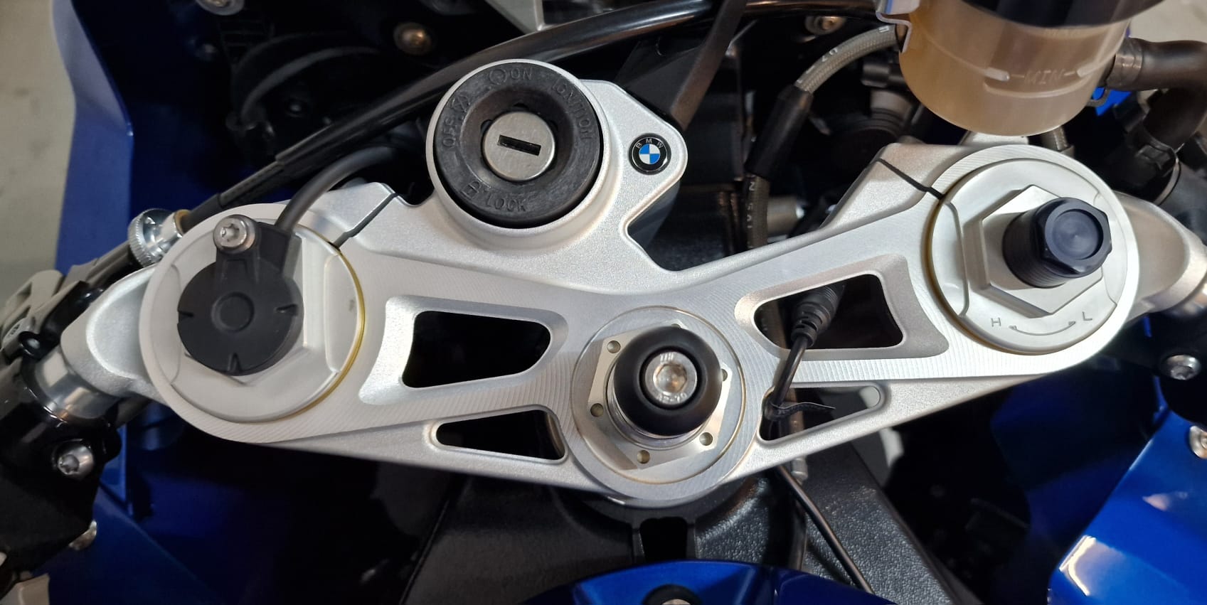 BMW S 1000 RR ABS + DTC-showroom-element-3