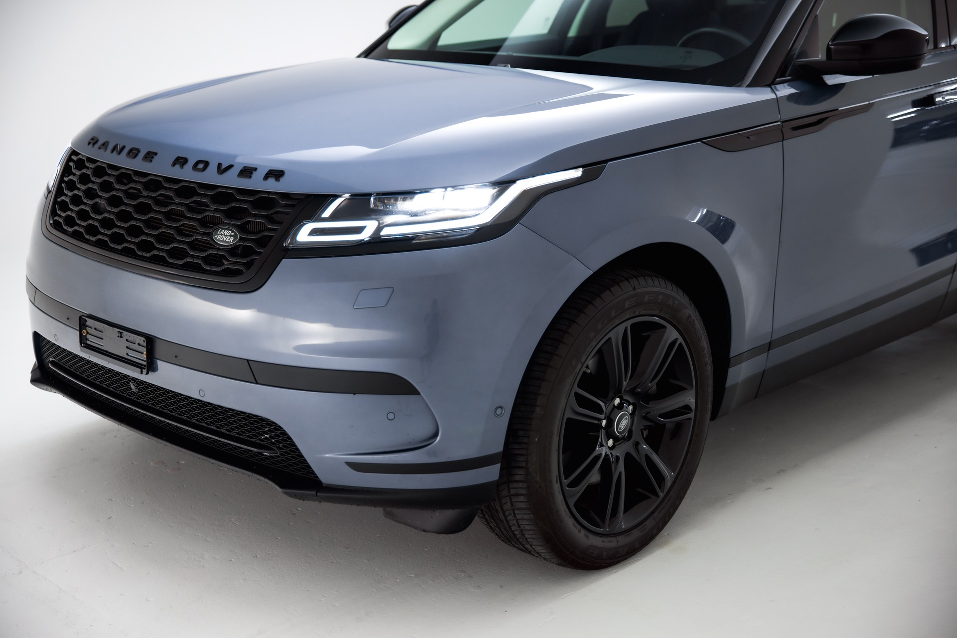 LAND ROVER Range Rover Velar D 275 SE Automatic-image-15