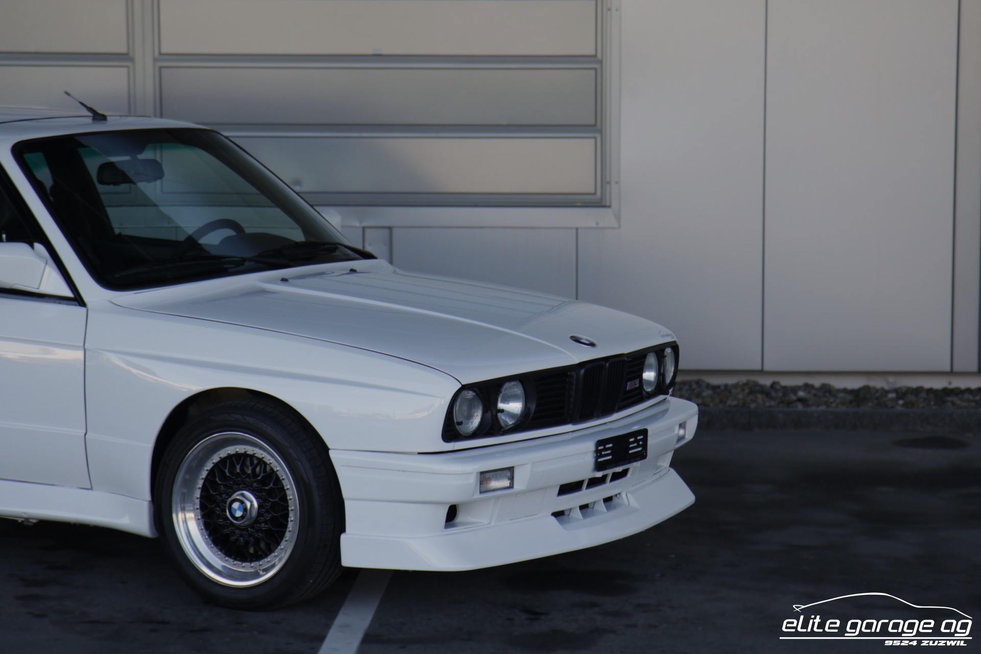 BMW M3 E30 VETERANENFAHRZEUG-image-8
