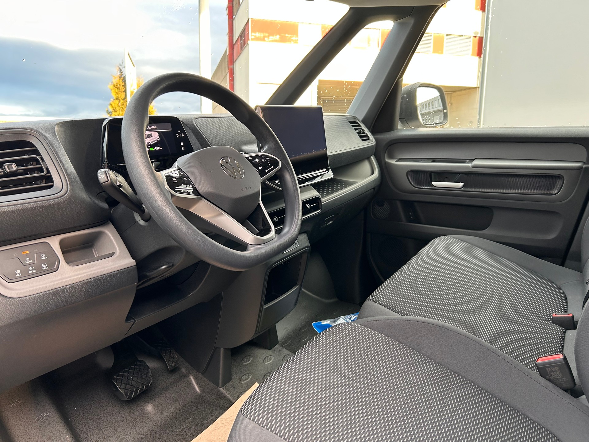 VW ID. Buzz Cargo Pro-image-11