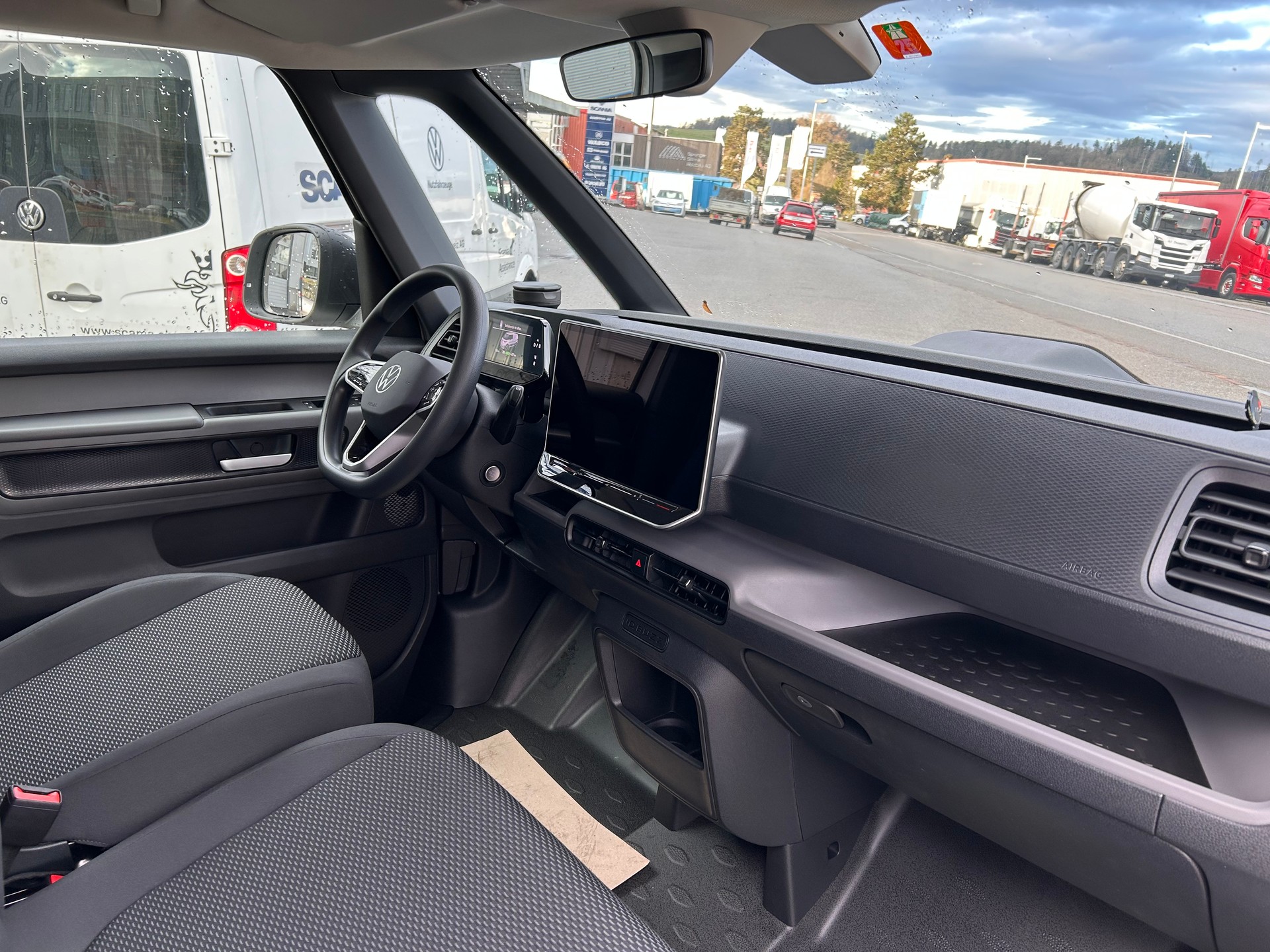 VW ID. Buzz Cargo Pro-image-7