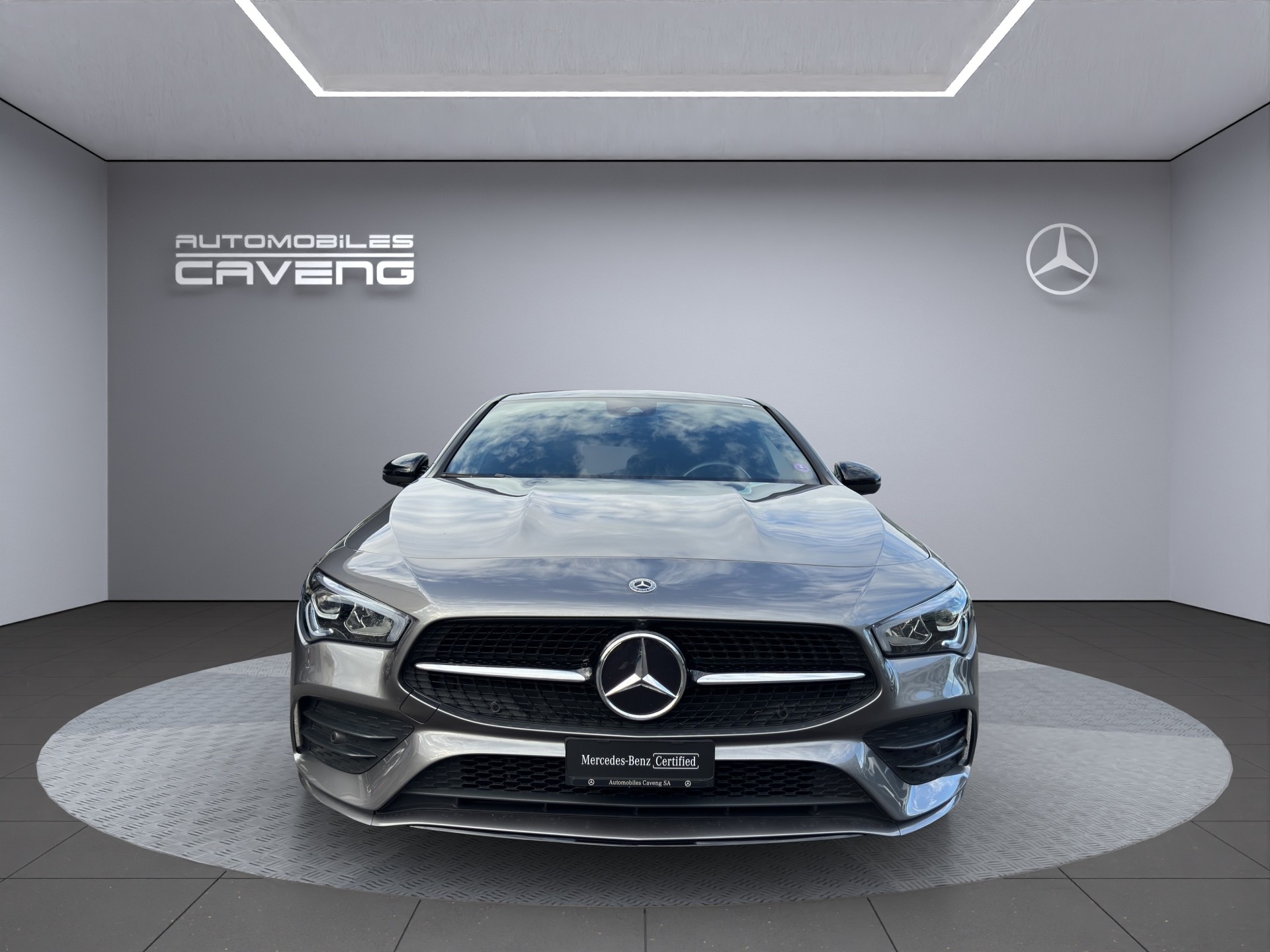 MERCEDES-BENZ CLA Shooting Brake 250 e 8G-DCT AMG Line-image-6