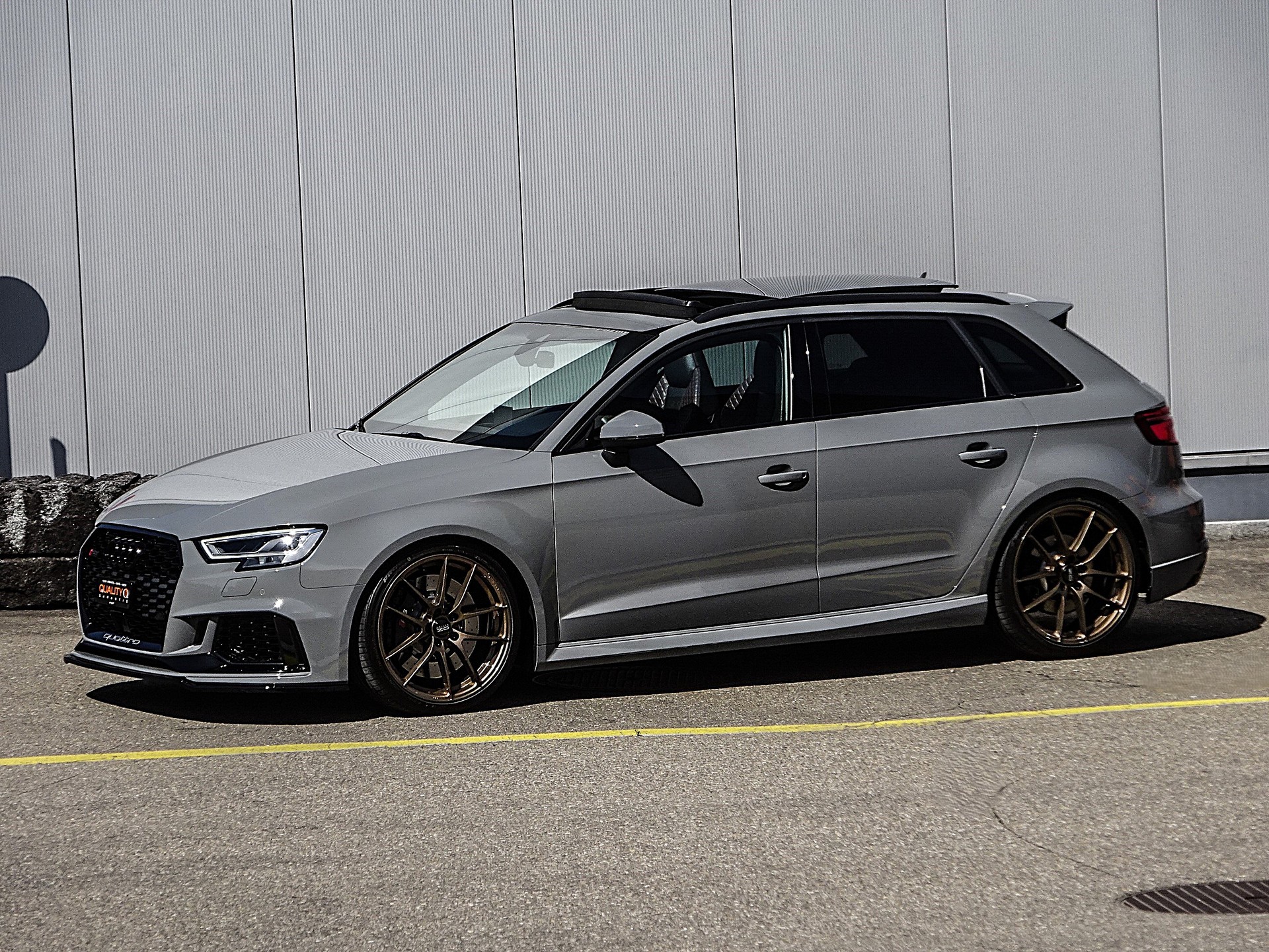 AUDI RS3 Sportback 2.5 TSI quattro S-tronic // CH-Fahrzeug // ABT Motorsport // ohne OPF // erst bei 45'000Km...-image-6