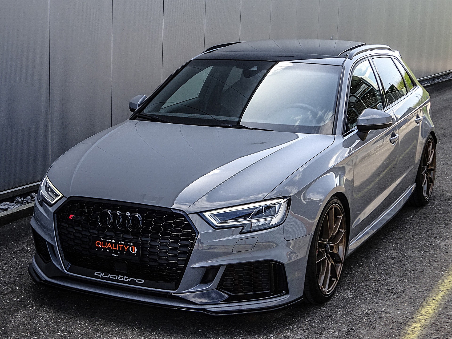 AUDI RS3 Sportback 2.5 TSI quattro S-tronic // CH-Fahrzeug // ABT Motorsport // ohne OPF // erst bei 45'000Km...-image-3