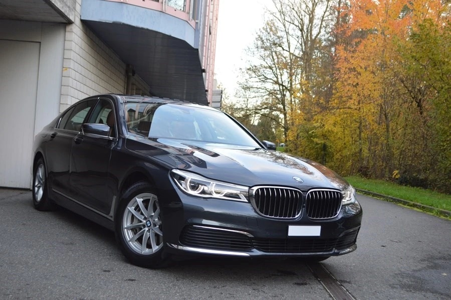 BMW 730d xDrive Steptronic-image-0